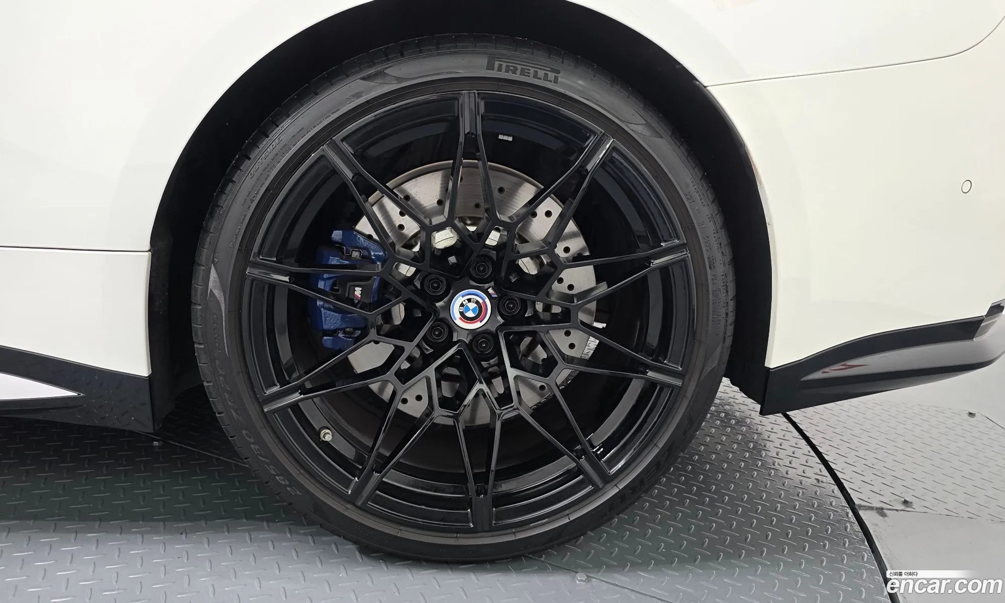 BMW M4 2023 WBS41AZ04PCL64902 — 16