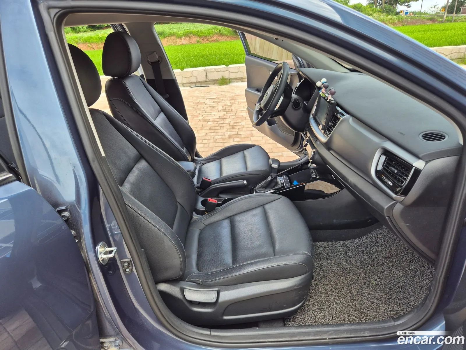Kia Stonic 2019 — 14