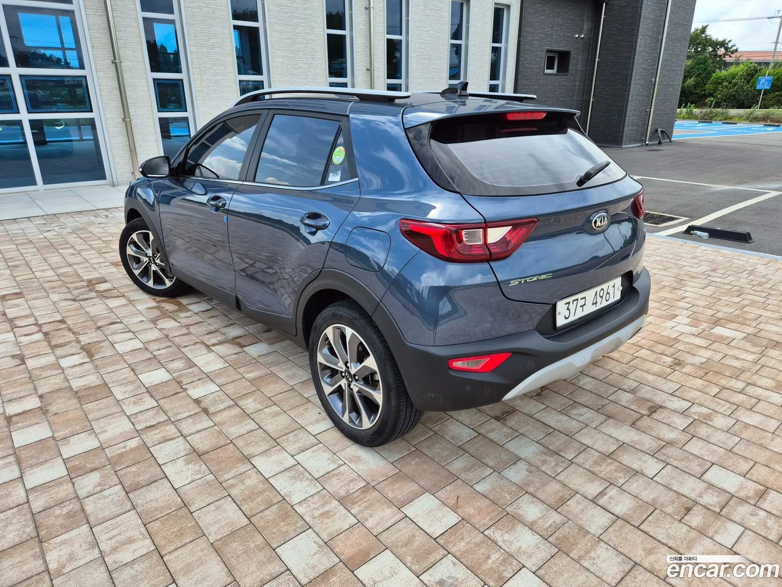 Kia Stonic 2019 — 8