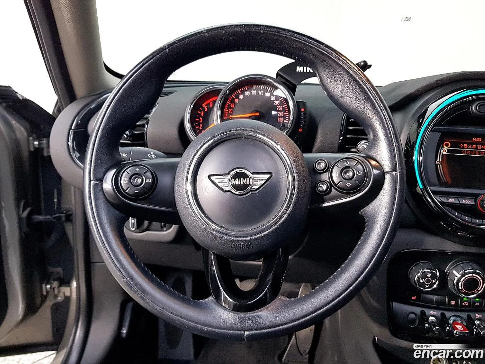 Mini Cooper D Clubman 2017 — 11
