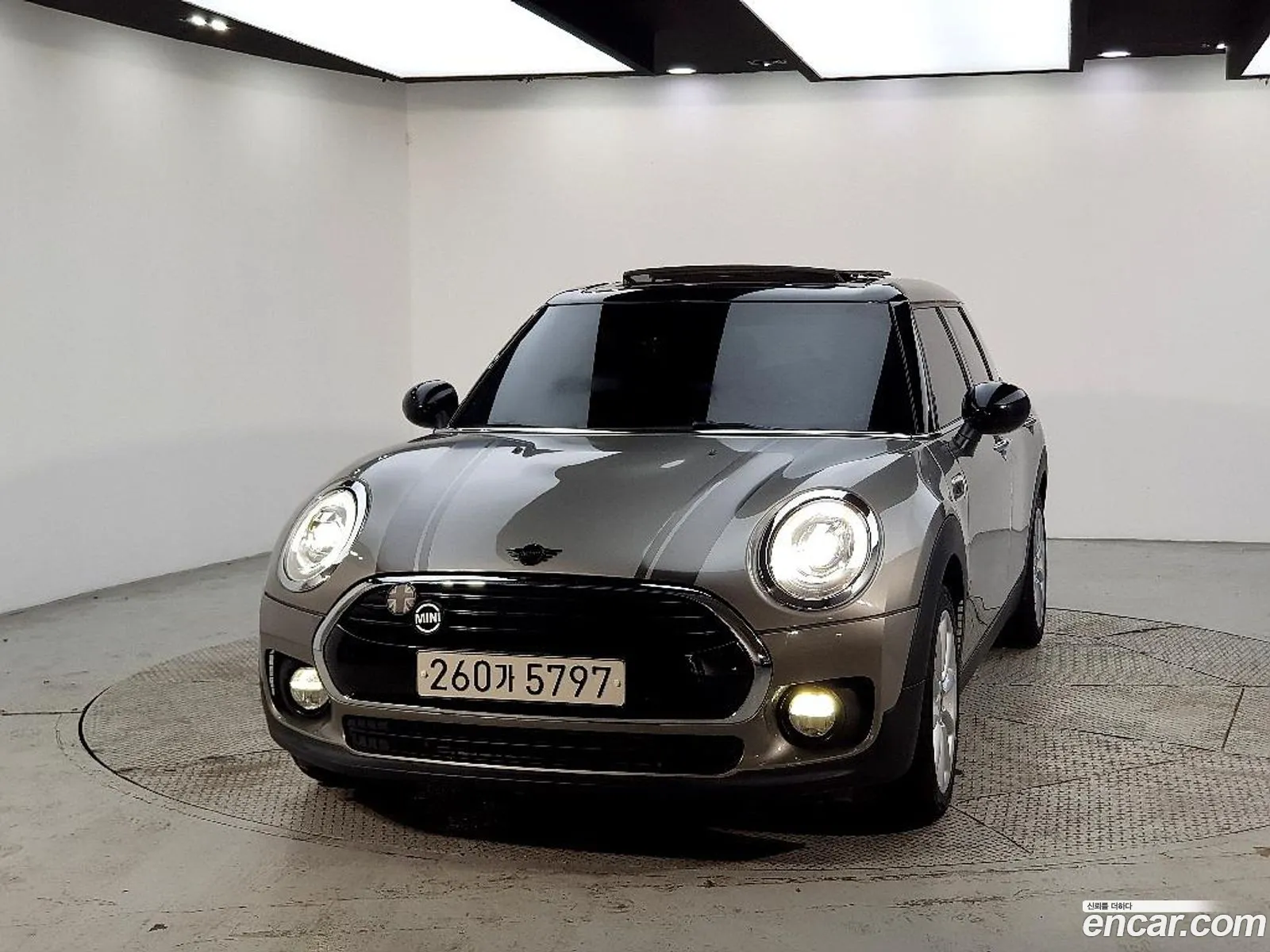 Mini Cooper D Clubman 2017 — 14
