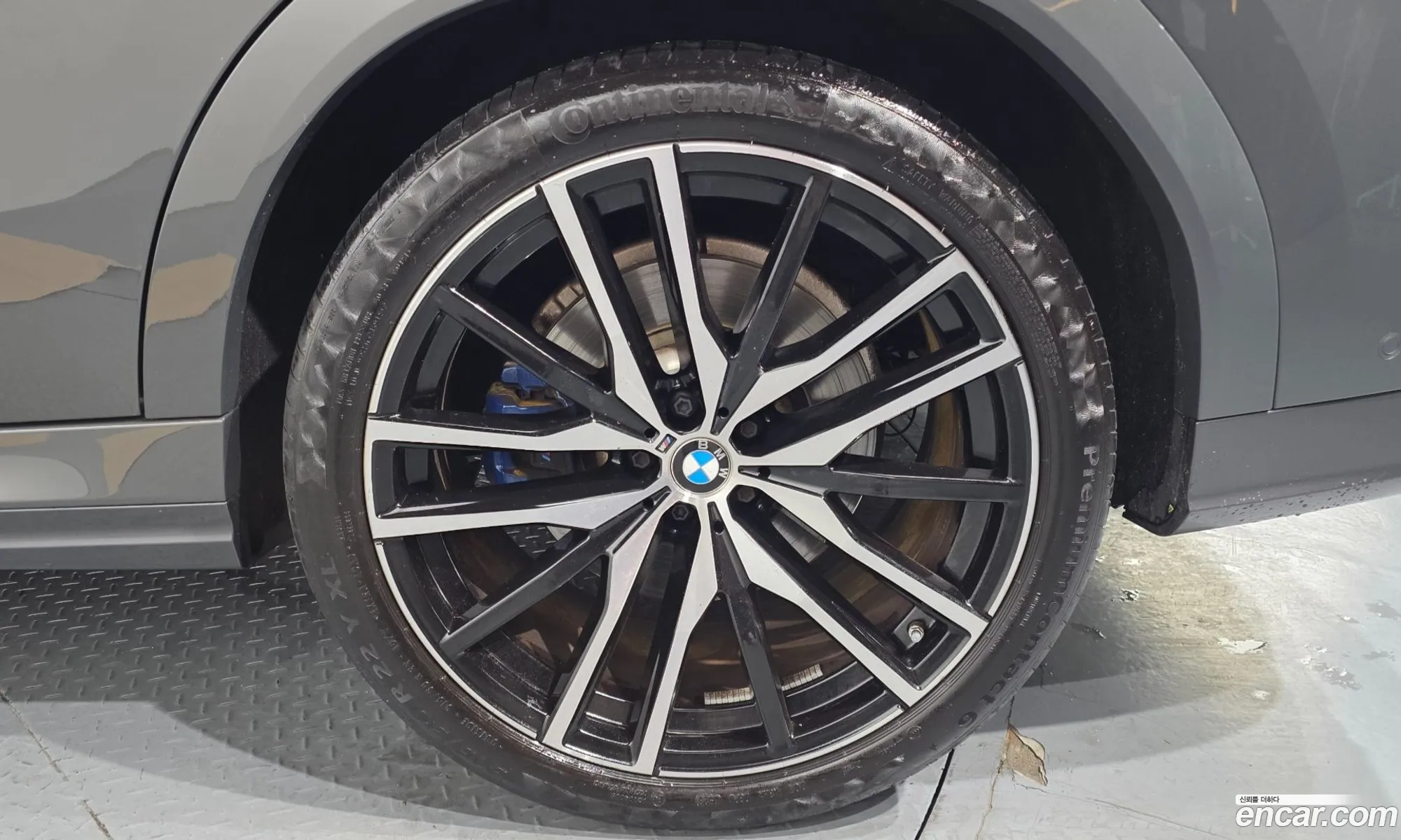BMW X6 2023 WBATC6106P9R08963 — 6