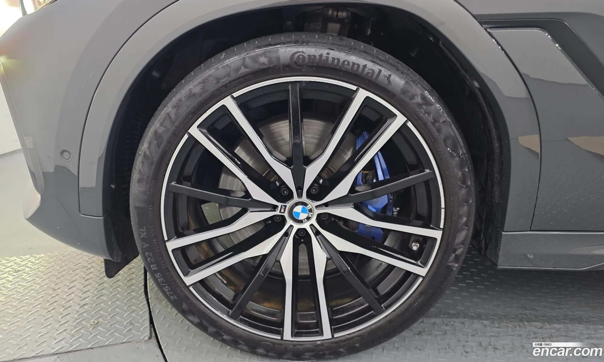 BMW X6 2023 WBATC6106P9R08963 — 32