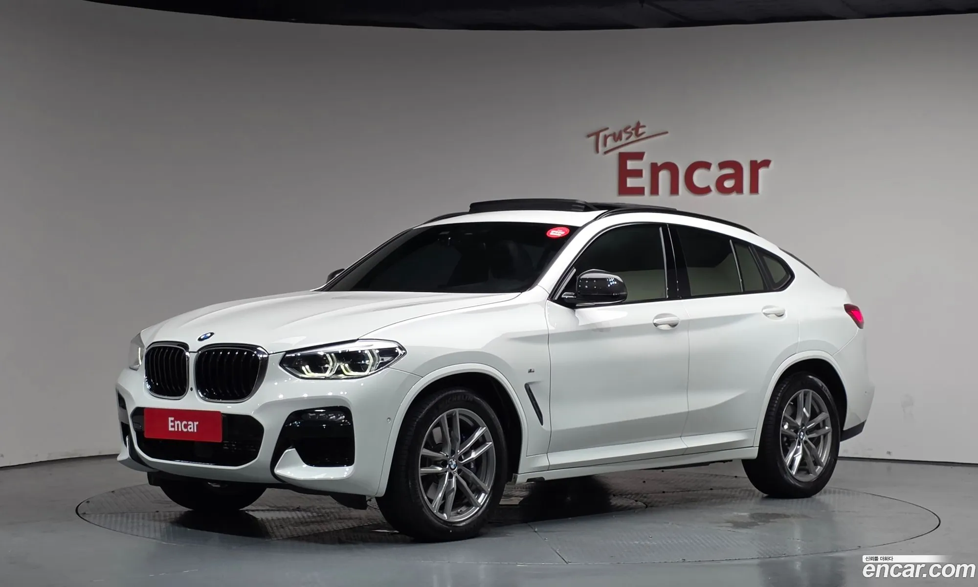 BMW X4 2021 WBAVJ9101M9H54936 — 18