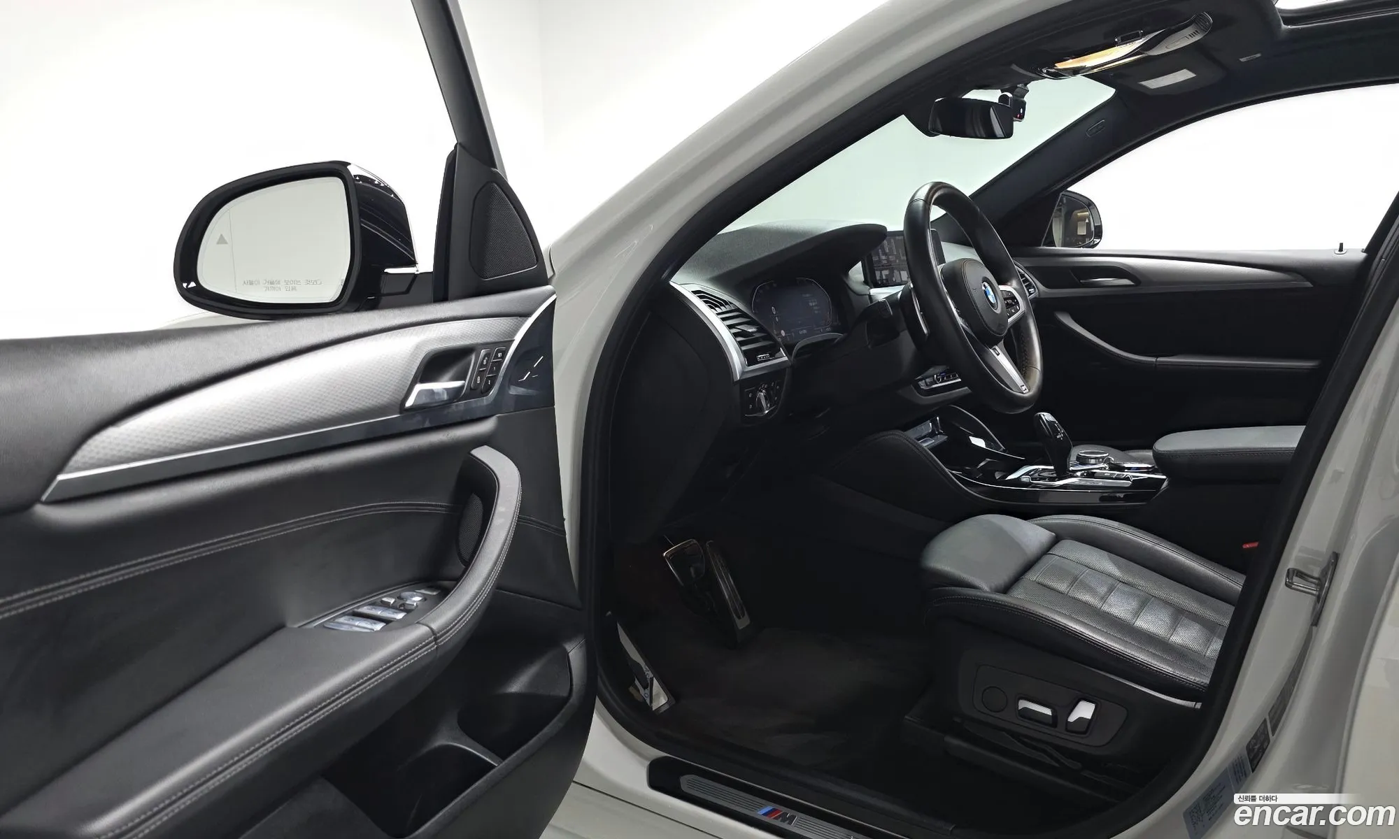 BMW X4 2021 WBAVJ9101M9H54936 — 5