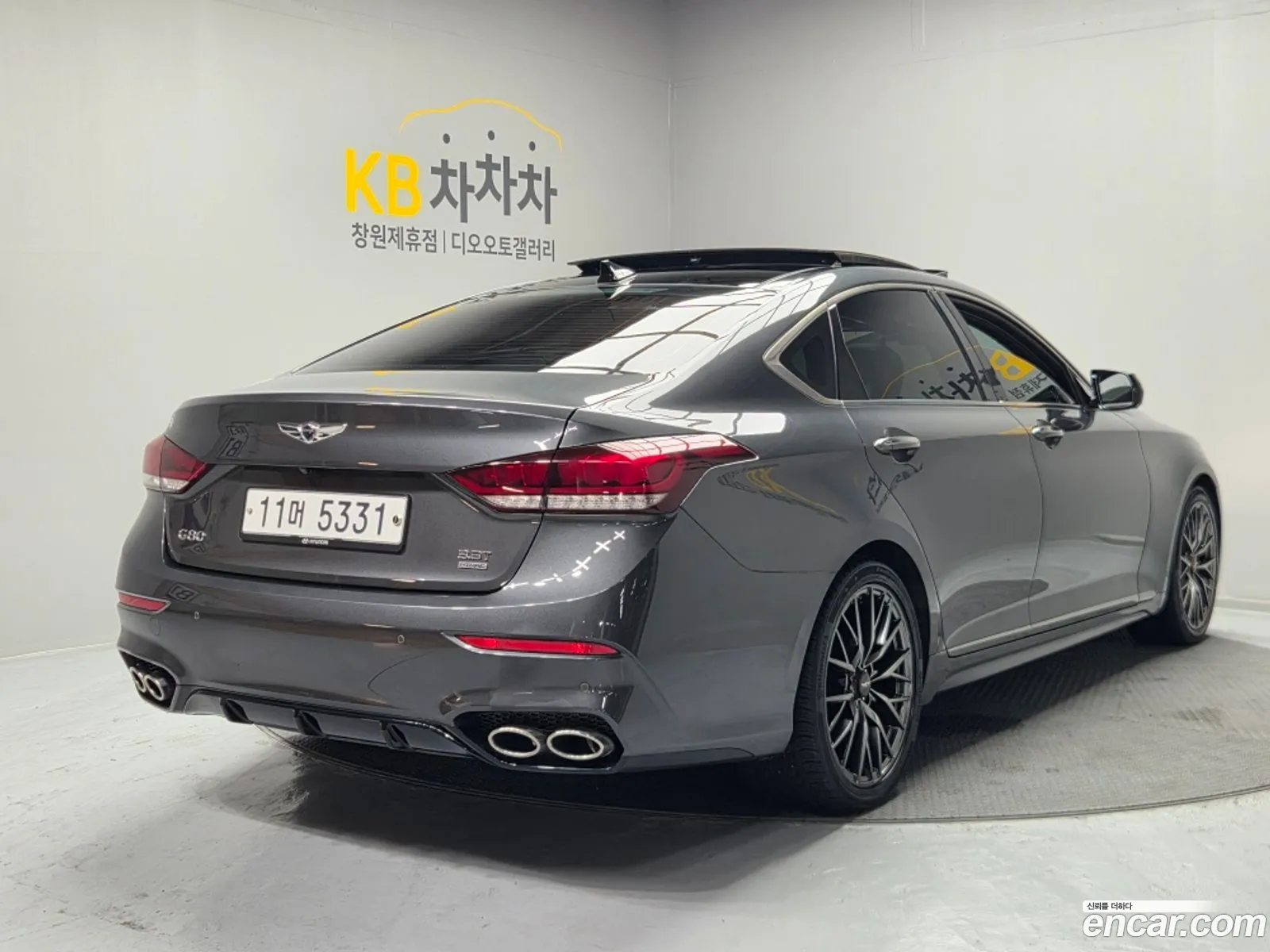 Genesis G80 2017 — 14