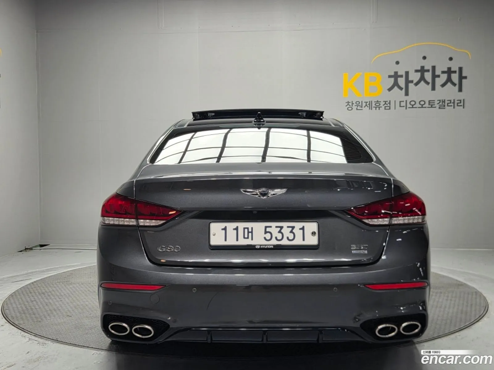 Genesis G80 2017 — 16