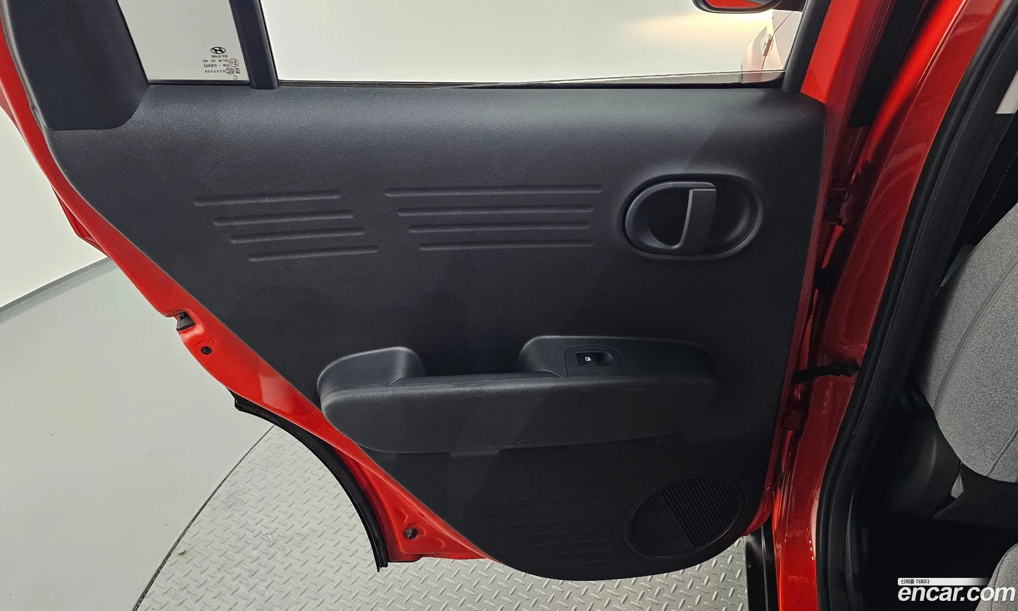 Hyundai Casper 2022 KMHB1518BPW015993 — 29
