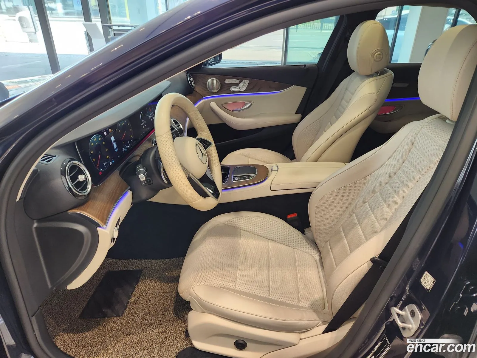 Mercedes-Benz E-Class W213 2021 — 13