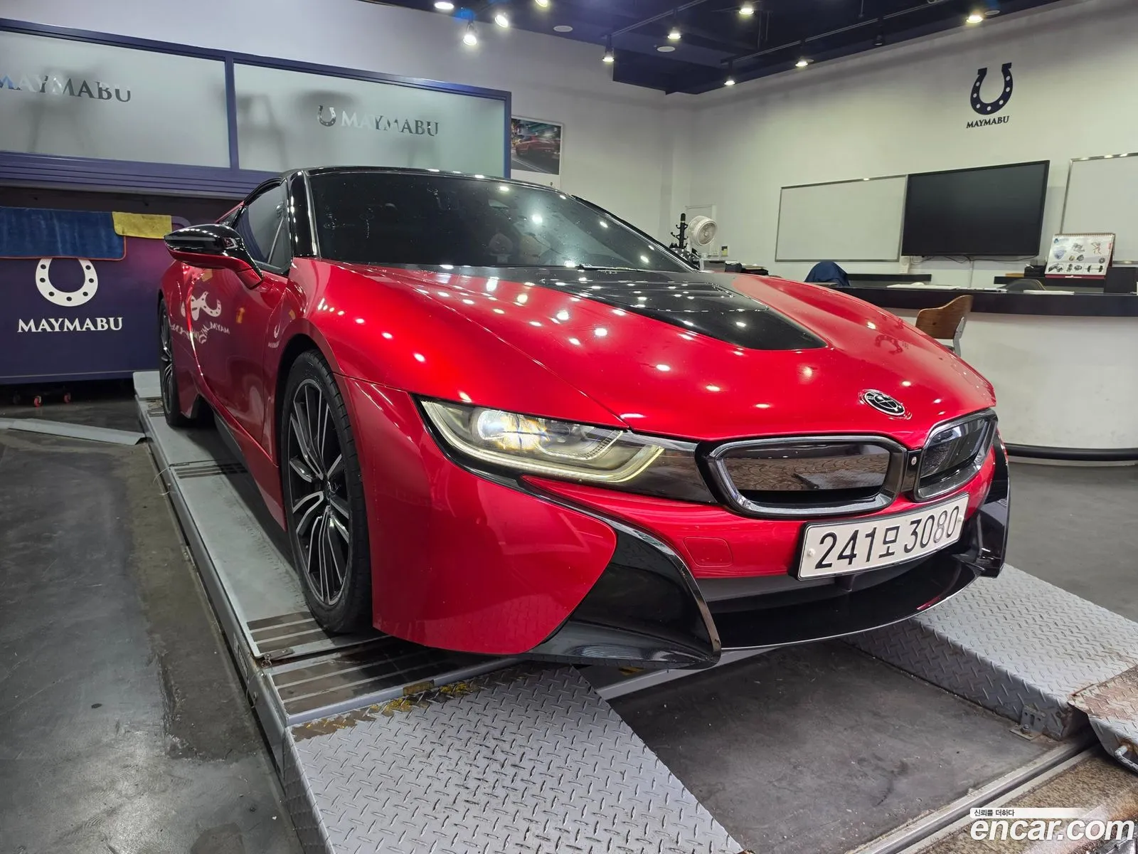 BMW i8