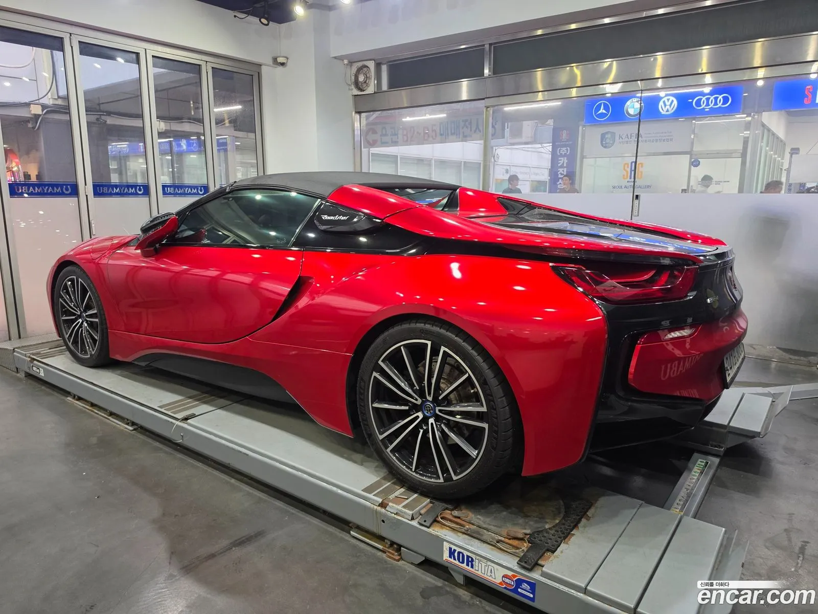 BMW i8 2019 — 15