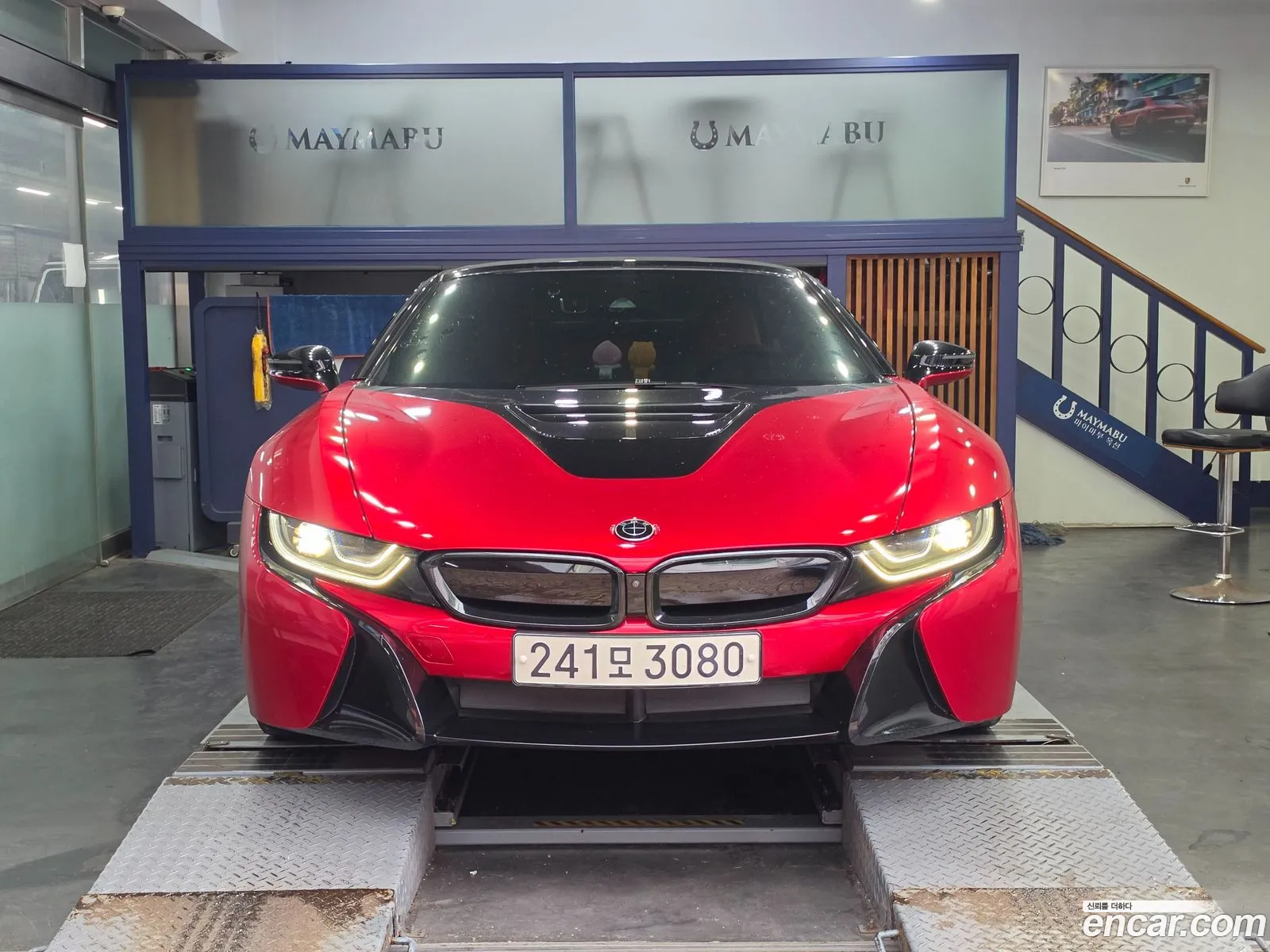 BMW i8 2019 — 17