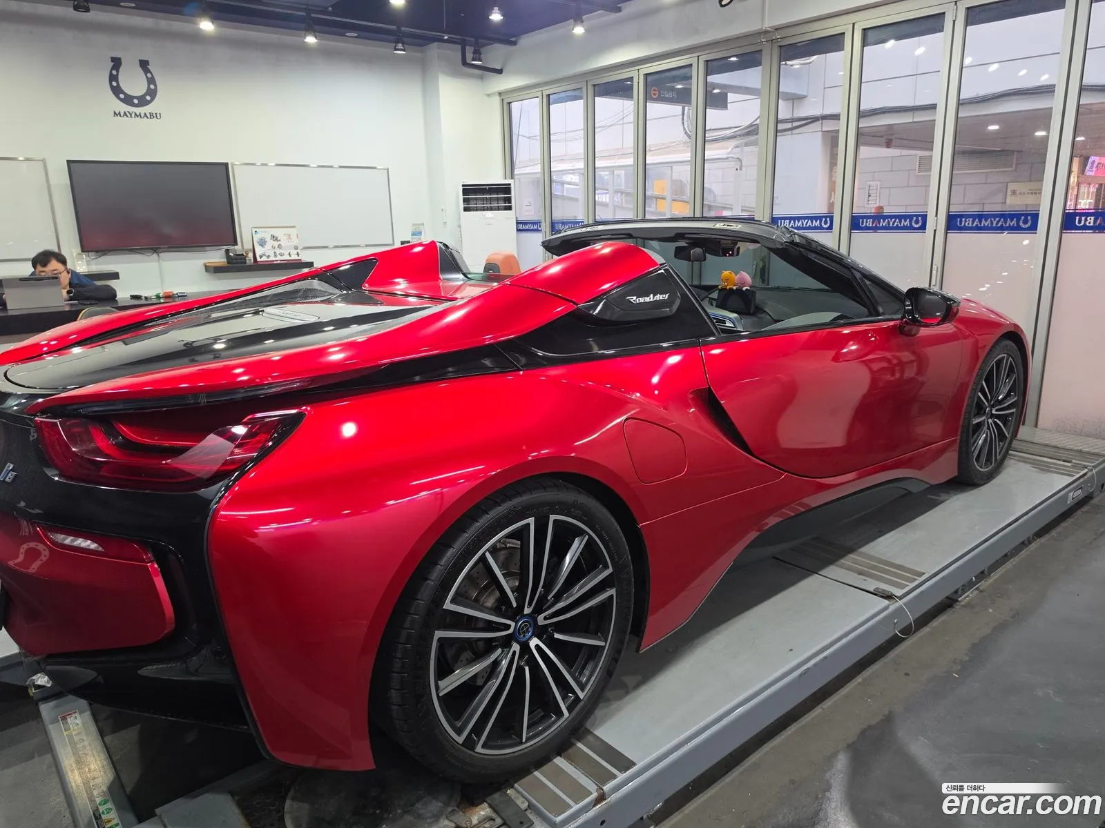BMW i8 2019 — 13