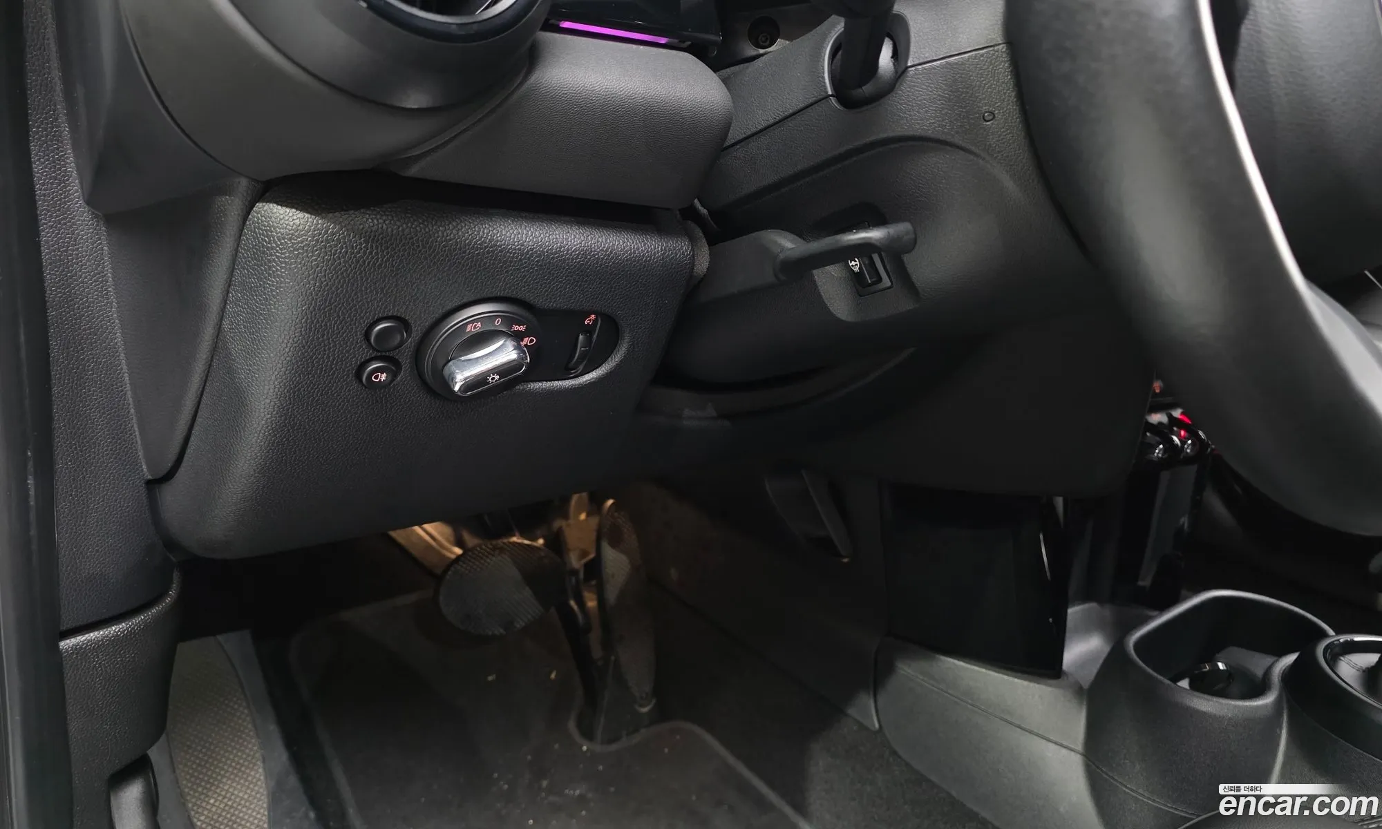 Mini Cooper S 2021 WMW61DK07N2R40669 — 30