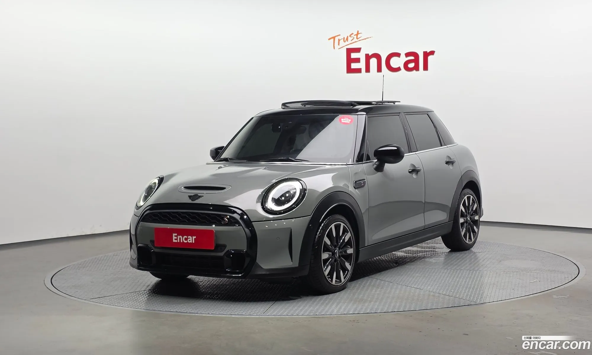 Mini Cooper S 2021 WMW61DK07N2R40669 — 27