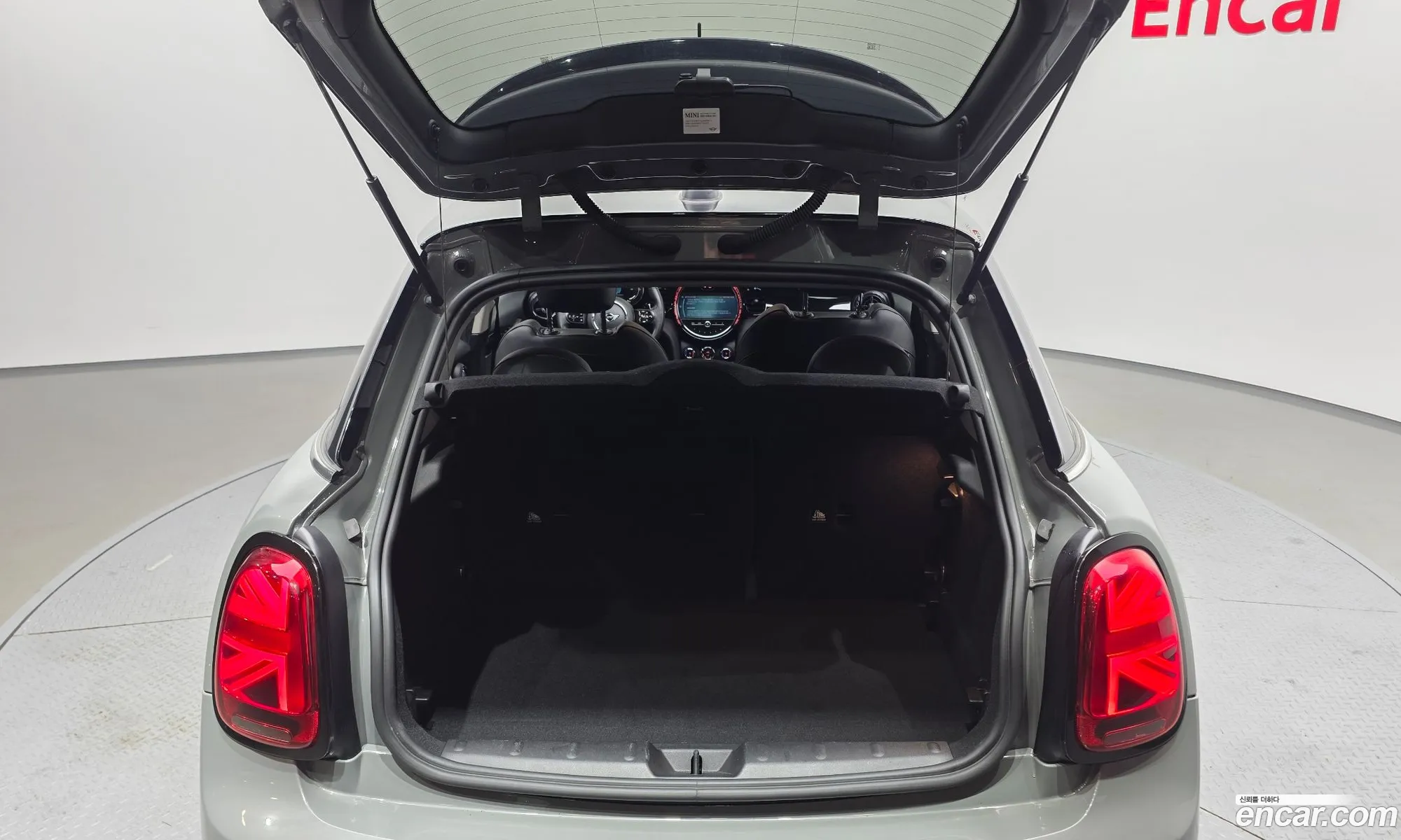 Mini Cooper S 2021 WMW61DK07N2R40669 — 10