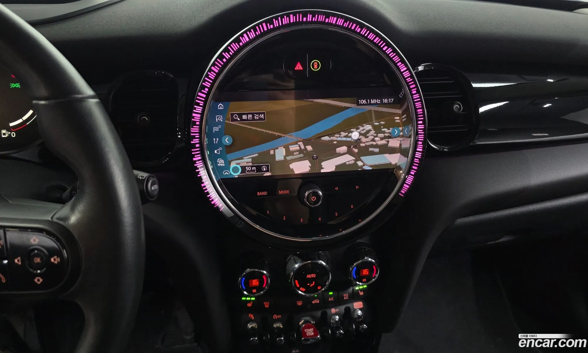 Mini Cooper S 2021 WMW61DK07N2R40669 — 23