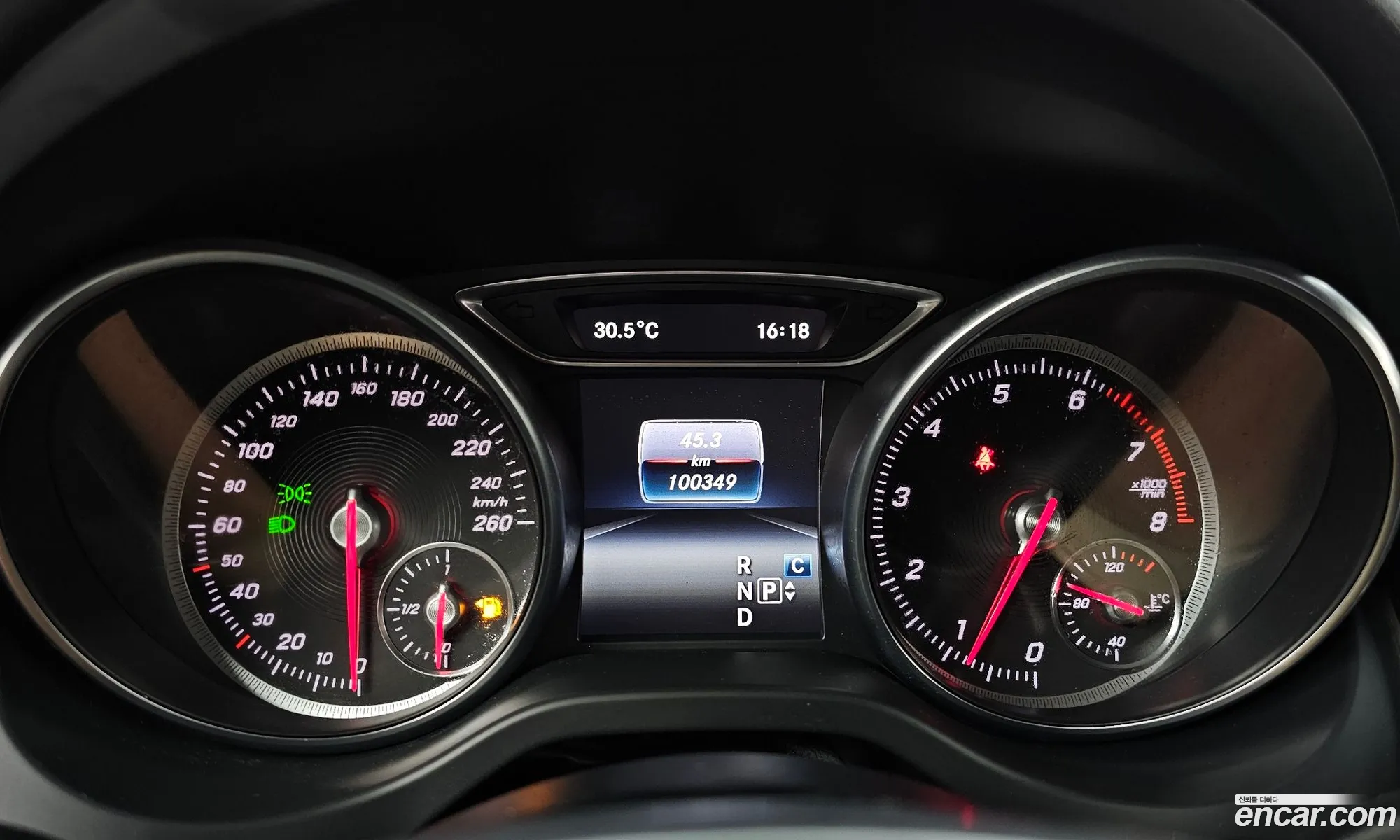 Mercedes-Benz CLA-Class C117 2018 — 15