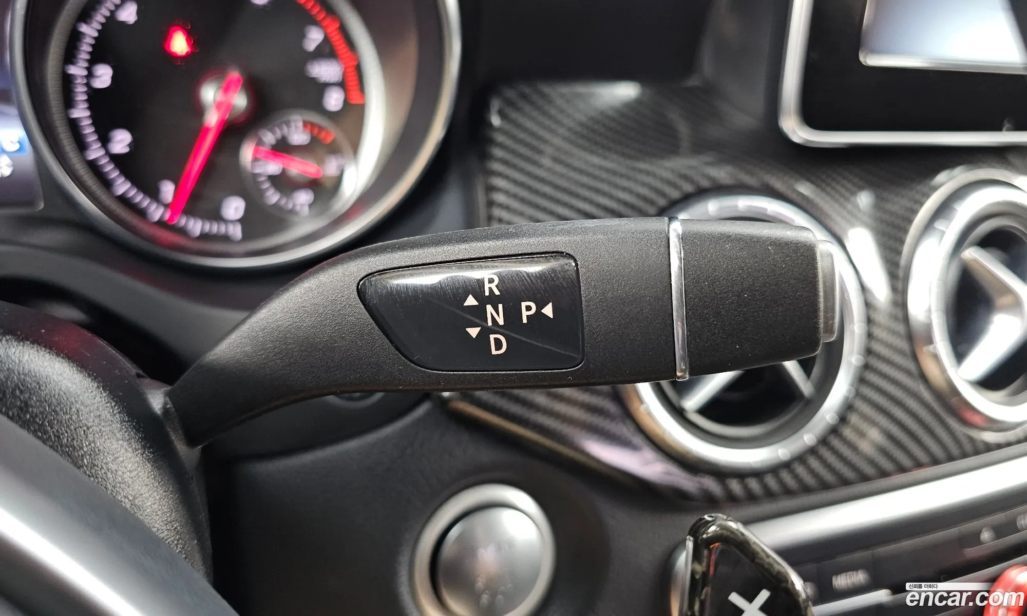 Mercedes-Benz CLA-Class C117 2018 — 12