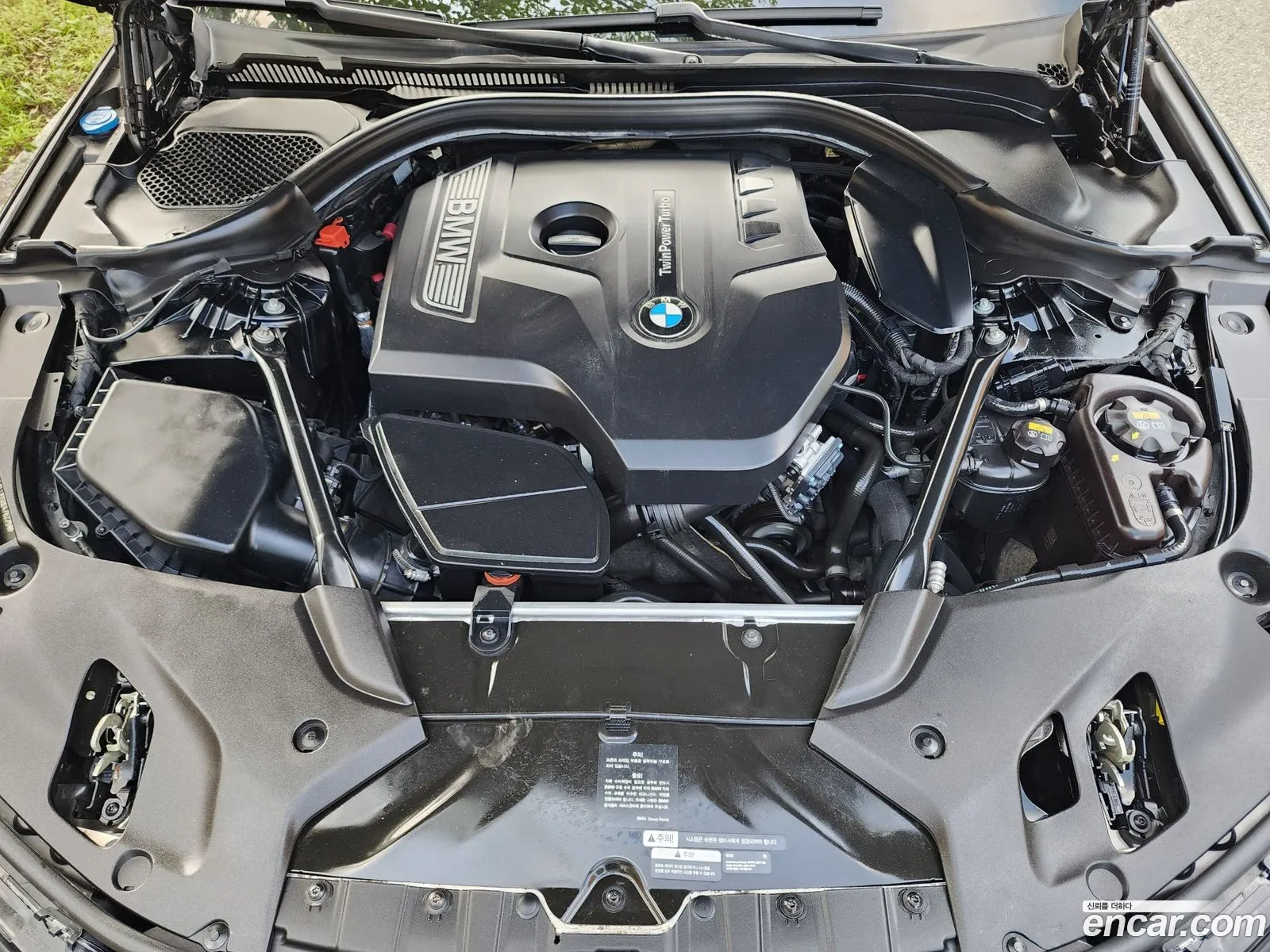 BMW 5 Series 2017 — 19