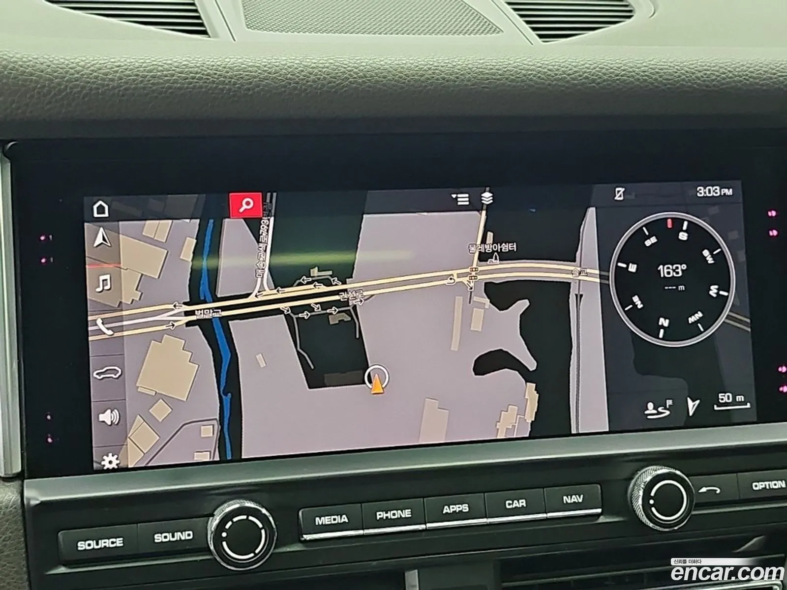 Porsche Macan 2019 — 12