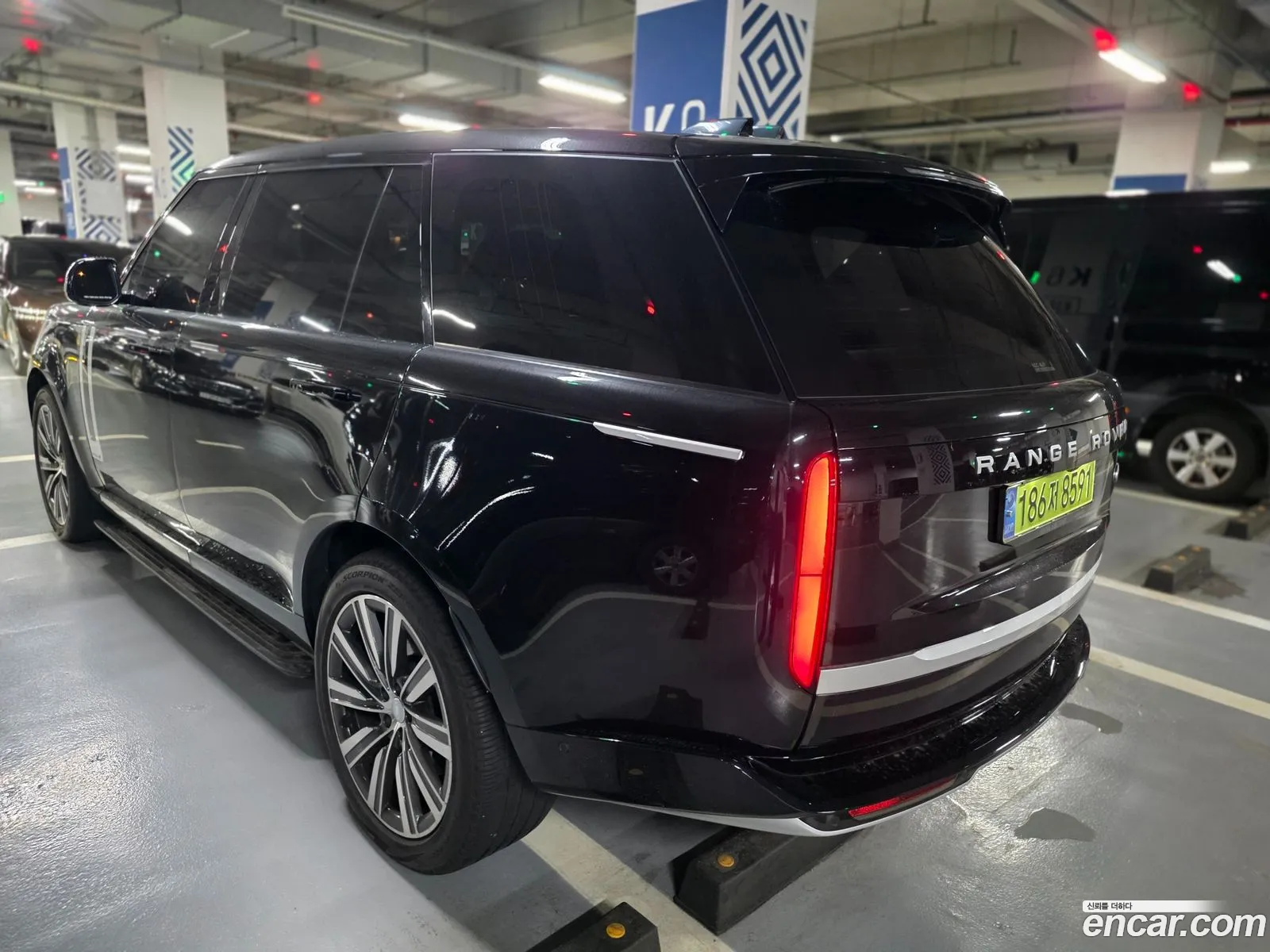 Land Rover Range Rover 2022 — 16