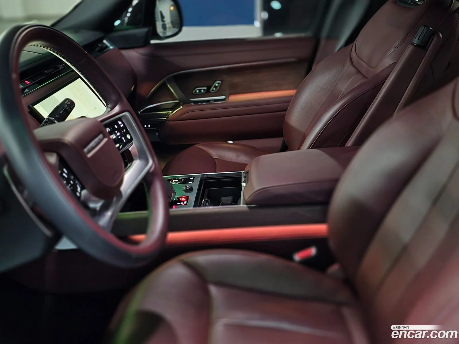 Land Rover Range Rover 2022 — 11