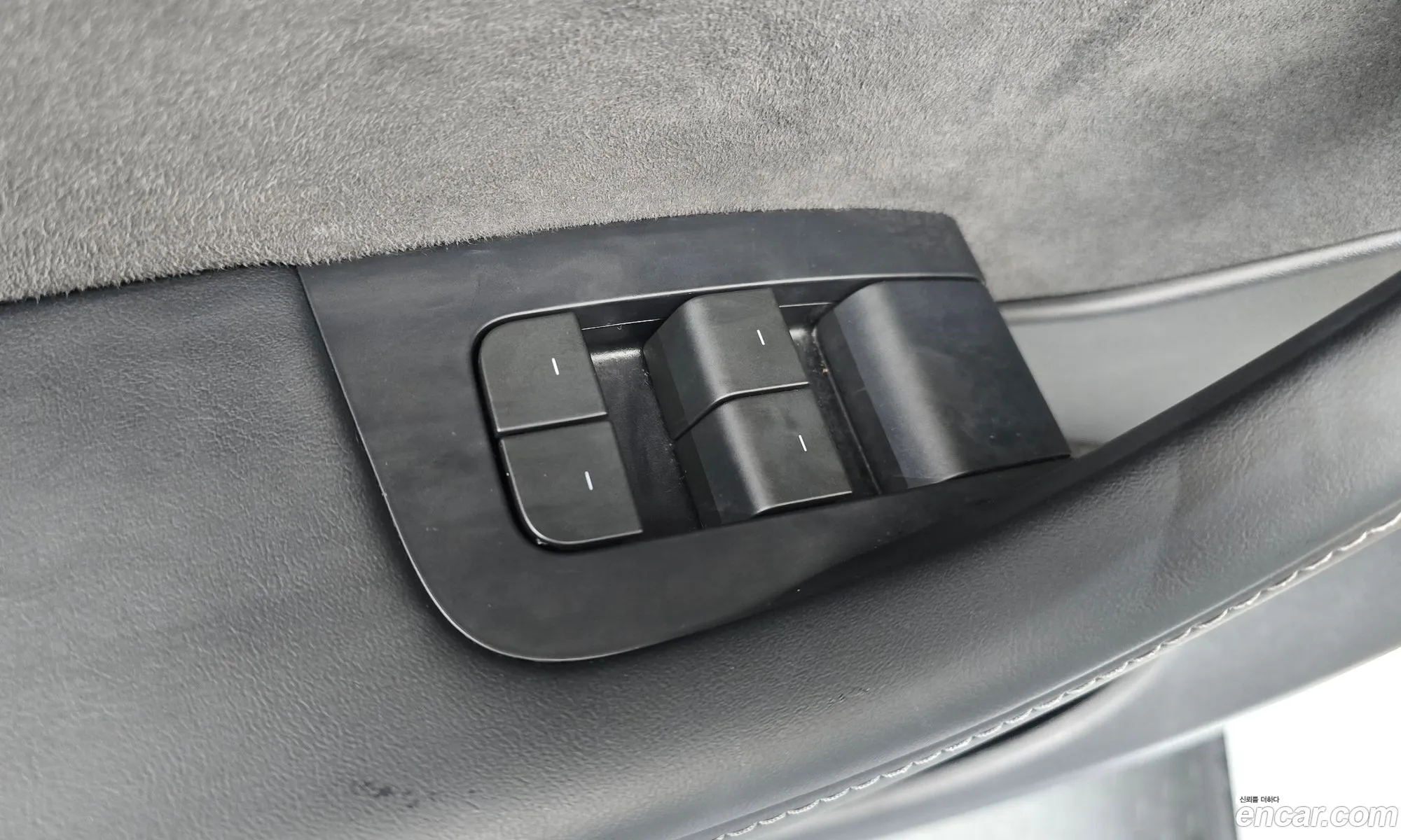 Tesla Model Y 2024 LRWYGCFS0RC424232 — 6
