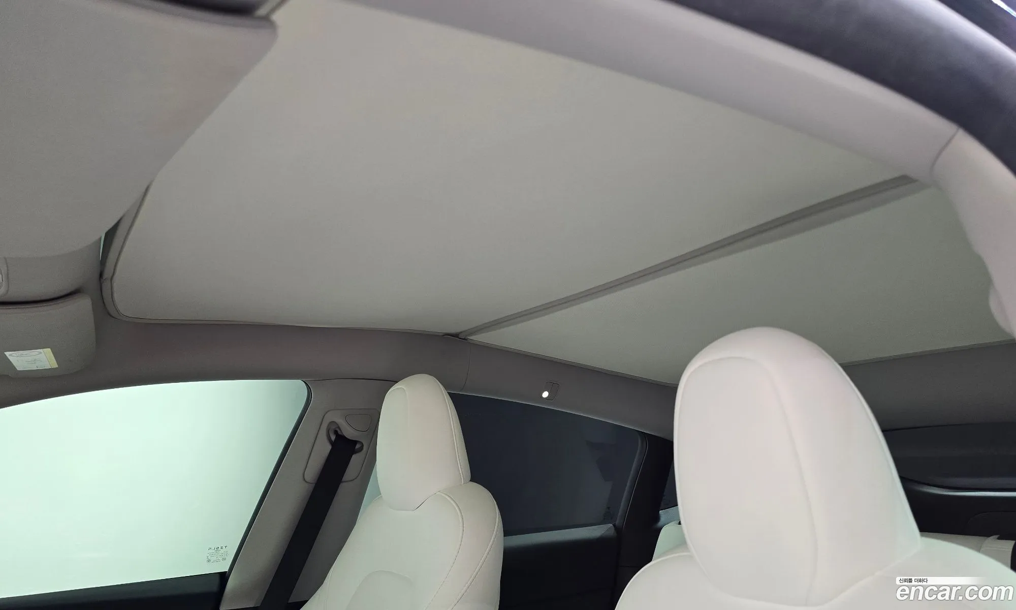 Tesla Model Y 2024 LRWYGCFS0RC424232 — 9