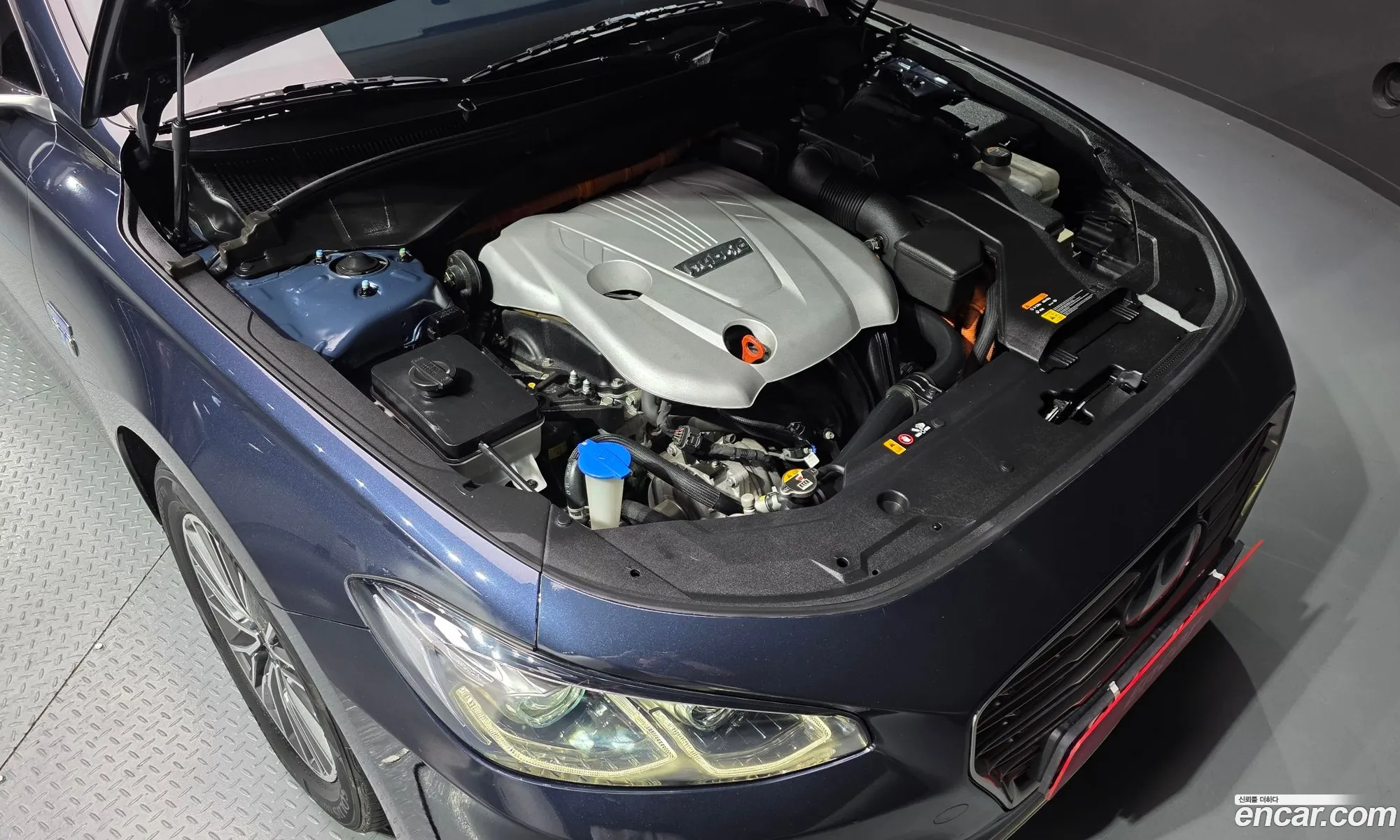 Hyundai Grandeur IG Hybrid 2017 — 13