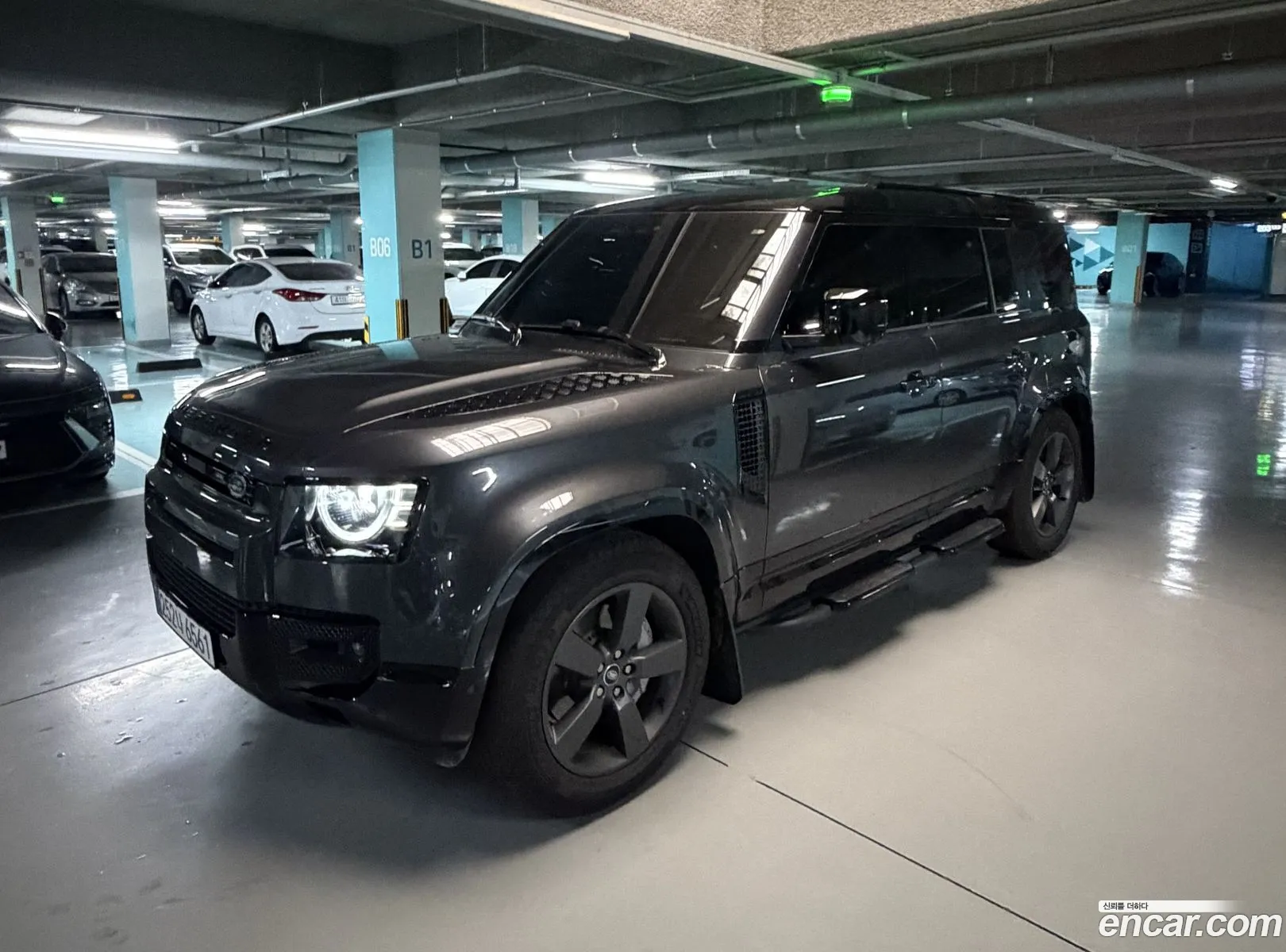 Land Rover Defender 2025 — 3