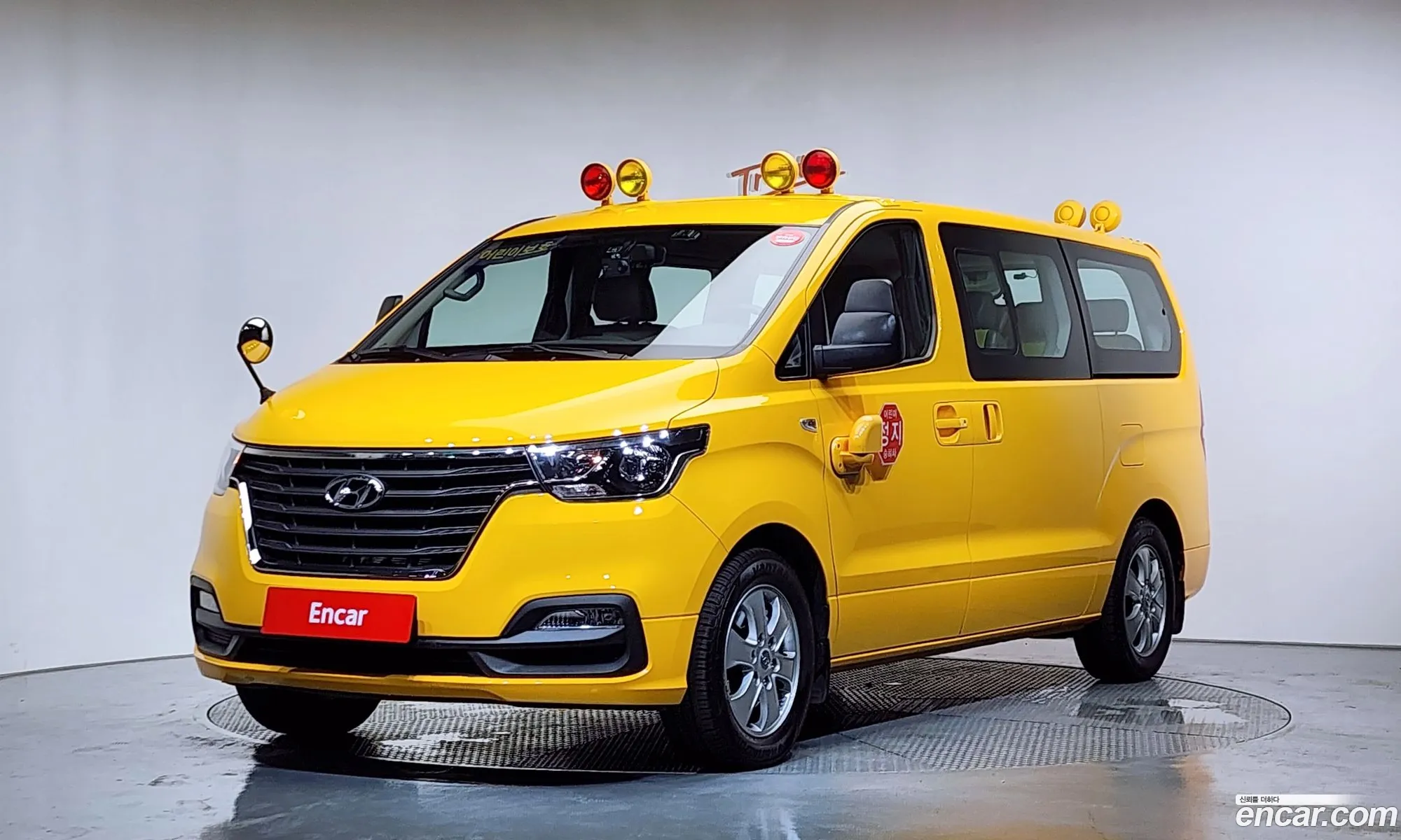 Hyundai Grand Starex 2020 — 3