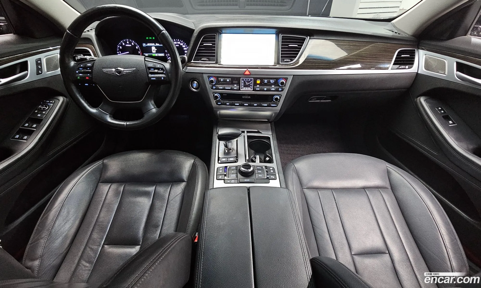 Genesis G80 2019 KMHGM41DBKU333264 — 3