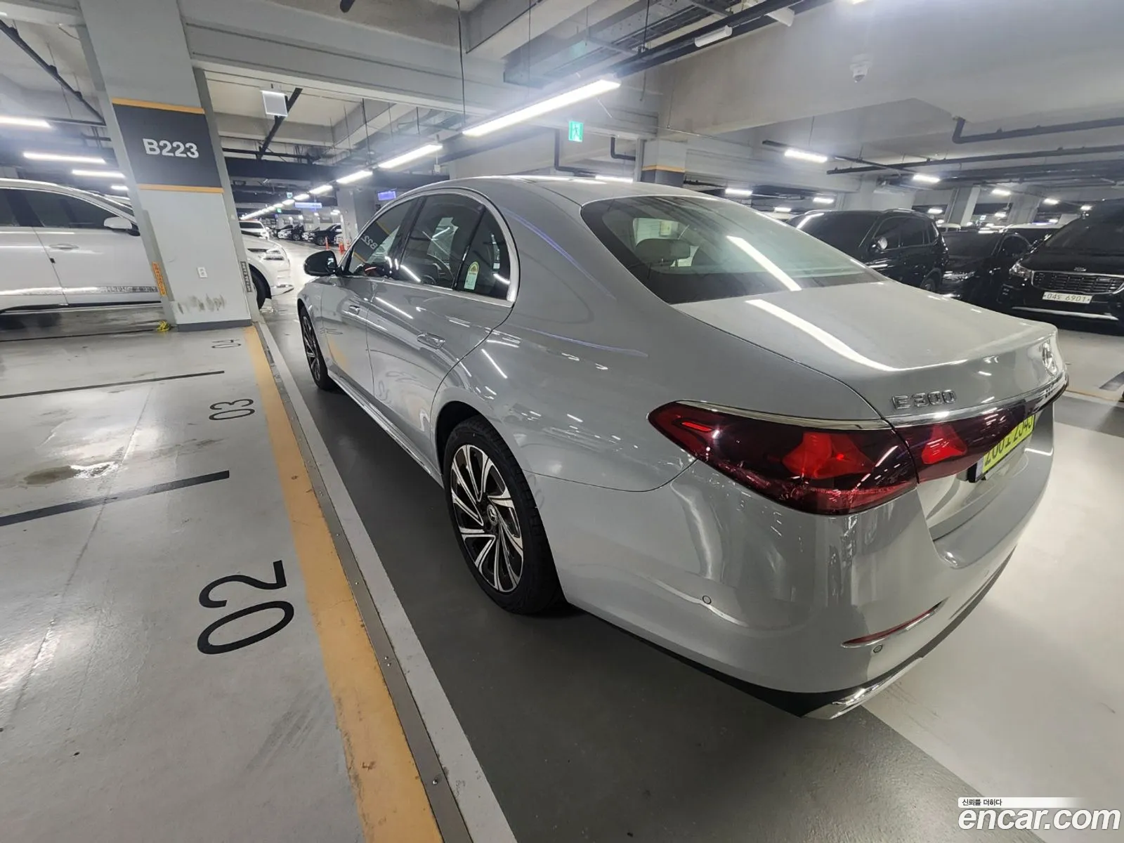 Mercedes-Benz E-Class W214 2025 — 15