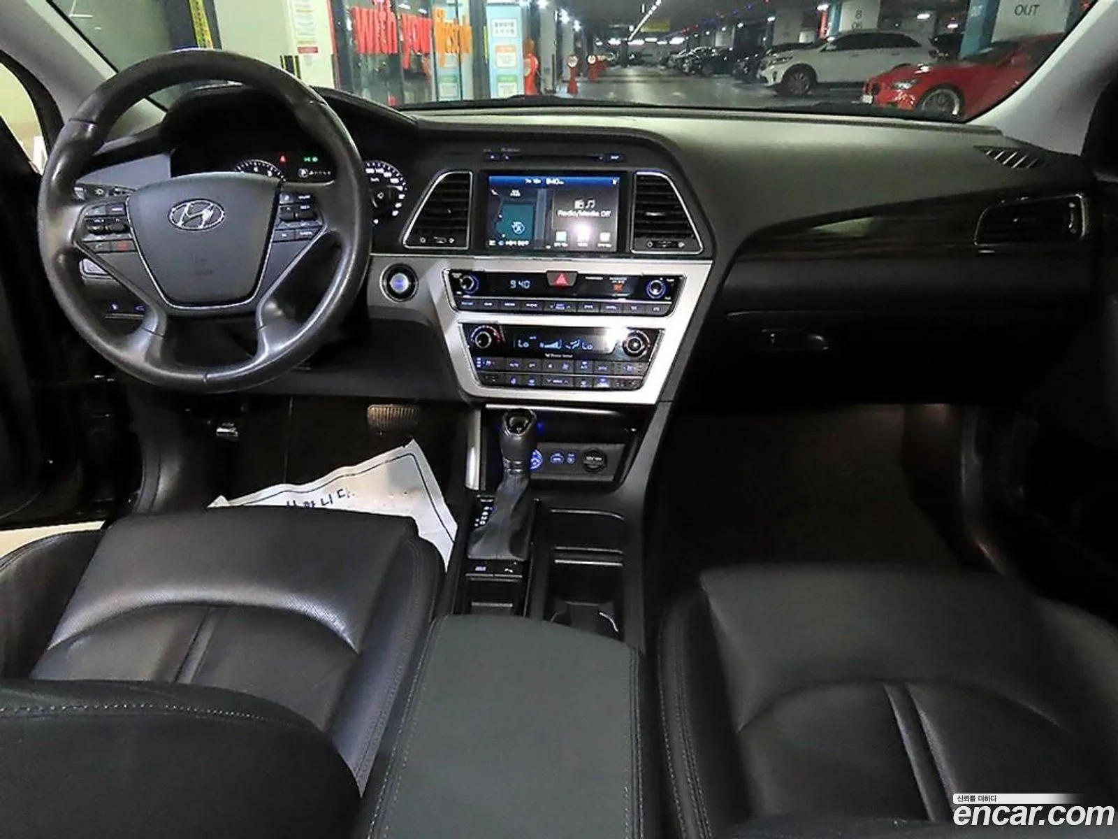 Hyundai LF Sonata 2015 — 13
