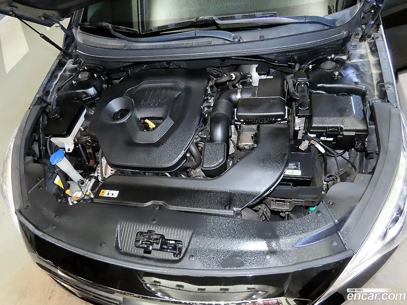 Hyundai LF Sonata 2015 — 9
