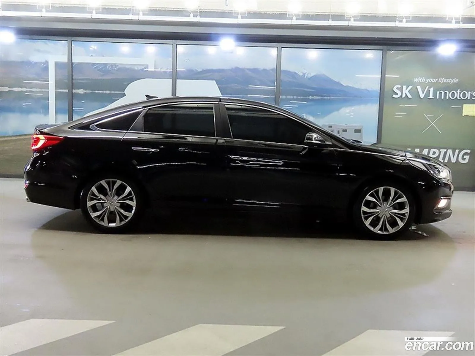 Hyundai LF Sonata 2015 — 12