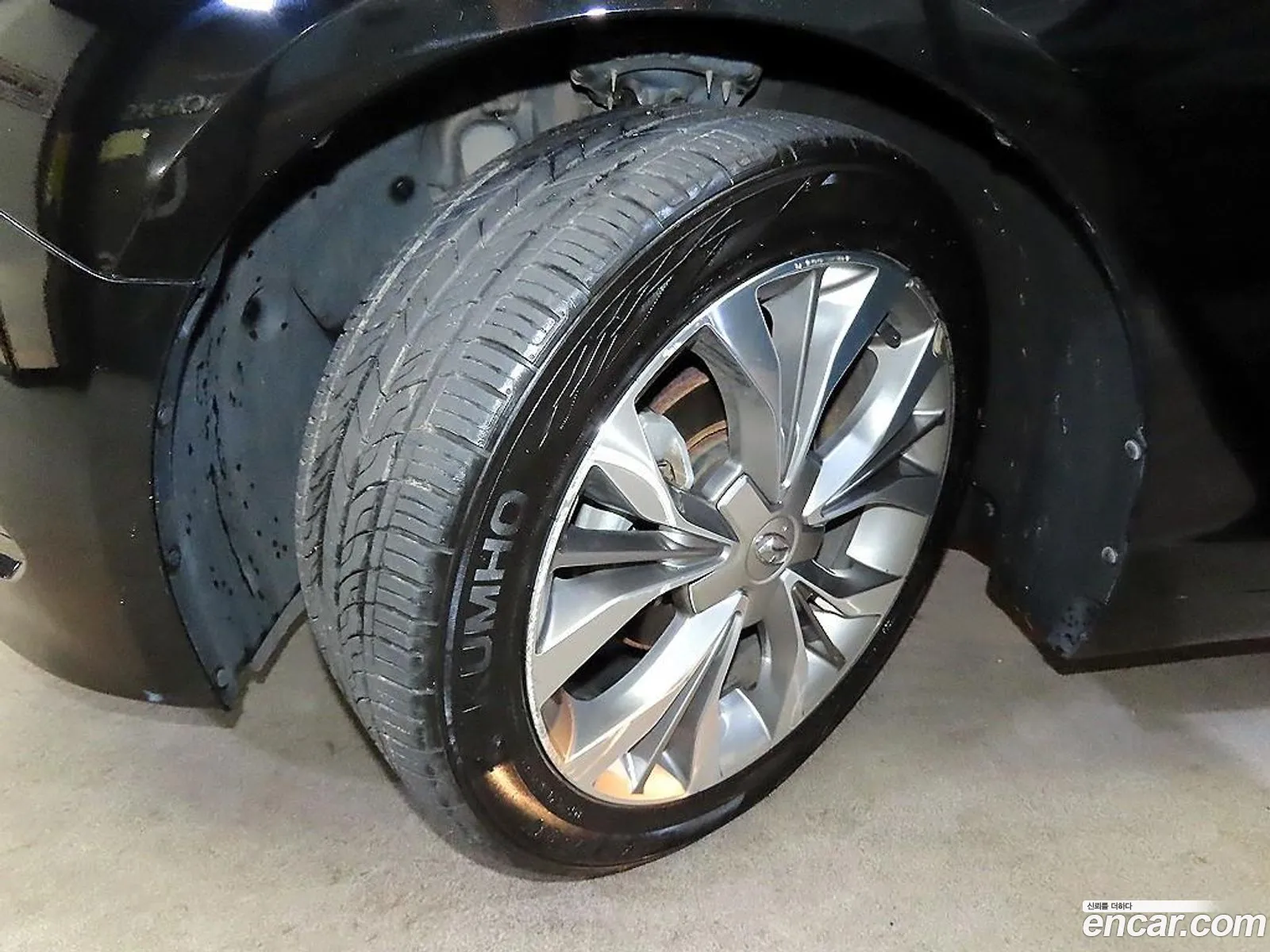 Hyundai LF Sonata 2015 — 16