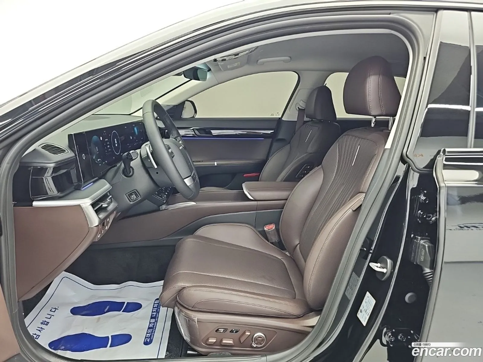 Hyundai Grandeur Hybrid 2026 — 10