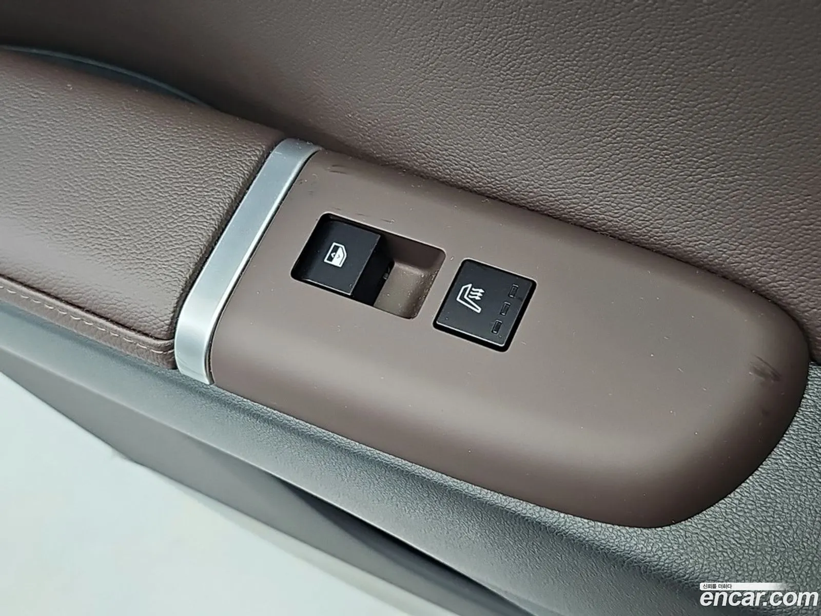 Hyundai Grandeur Hybrid 2026 — 11