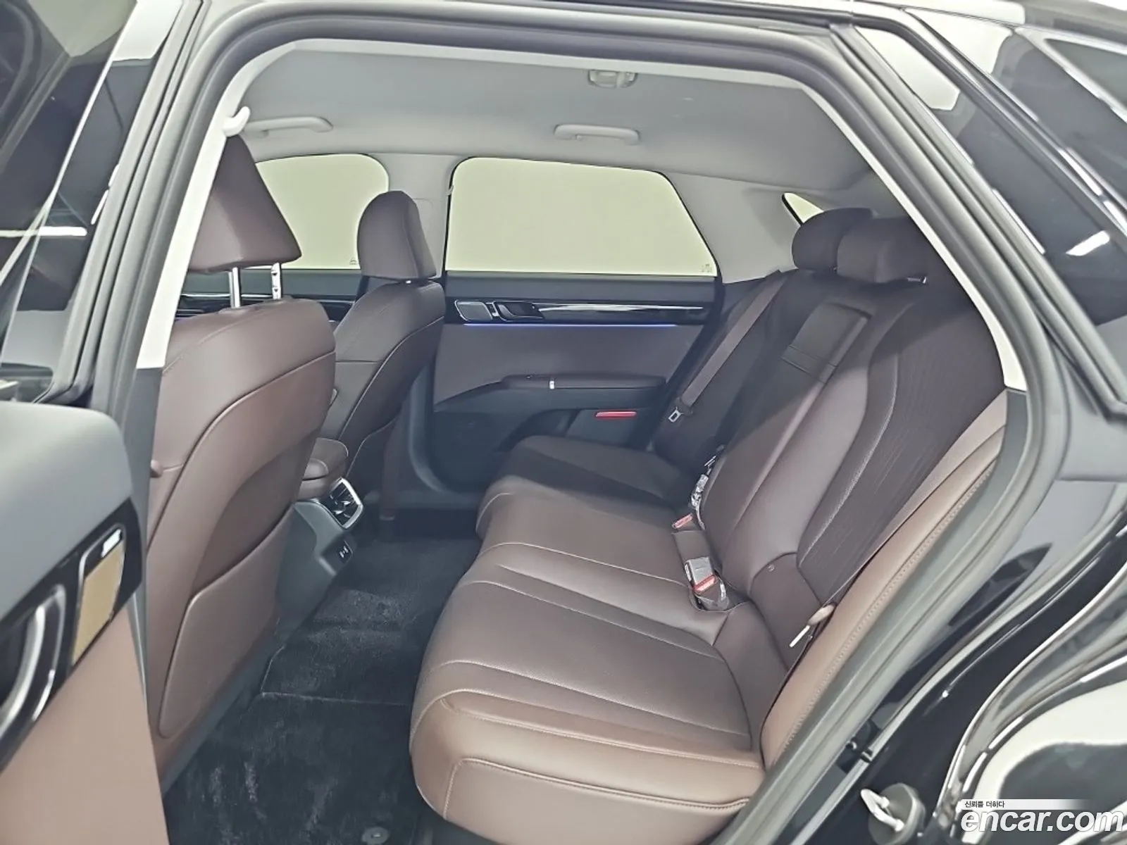 Hyundai Grandeur Hybrid 2026 — 5