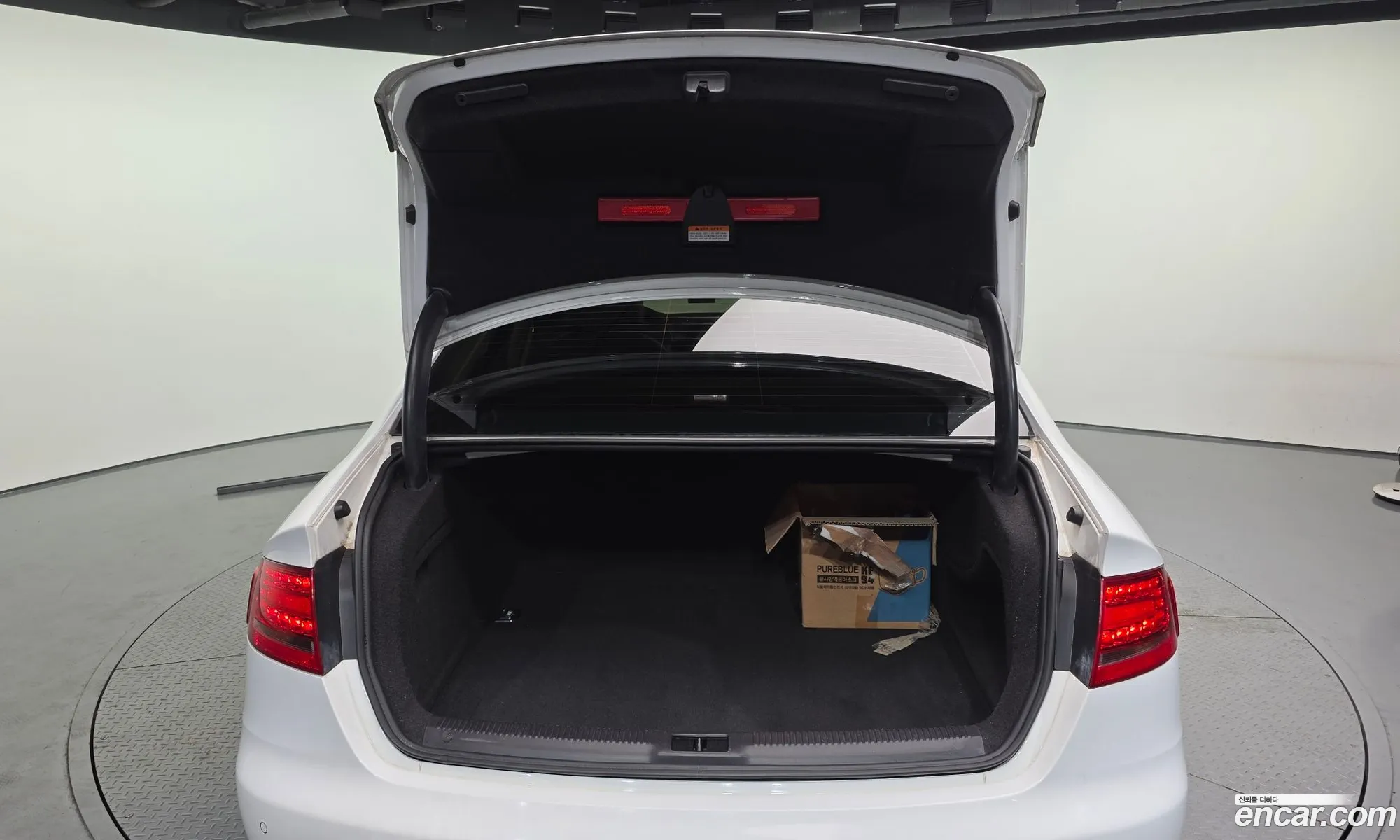 Audi A4 2010 WAUZZZ8K4AN069413 — 12