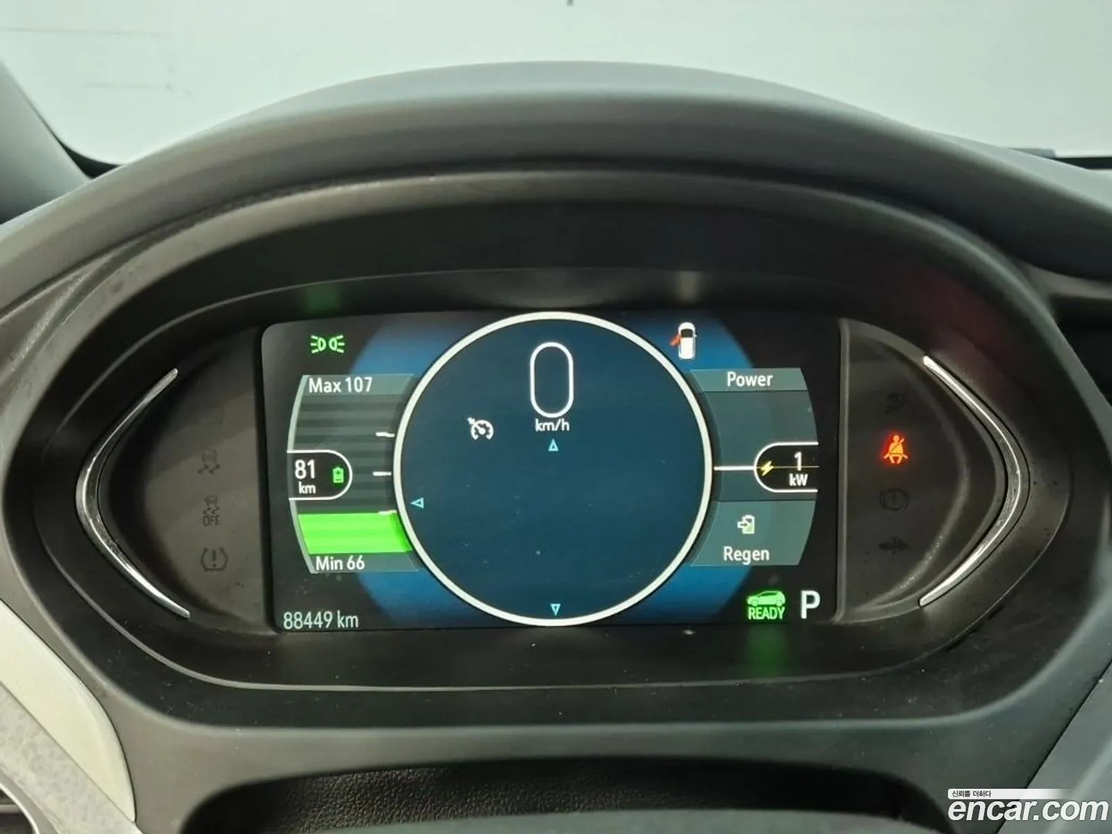 Chevrolet (GM Daewoo) Bolt EV 2019 — 18