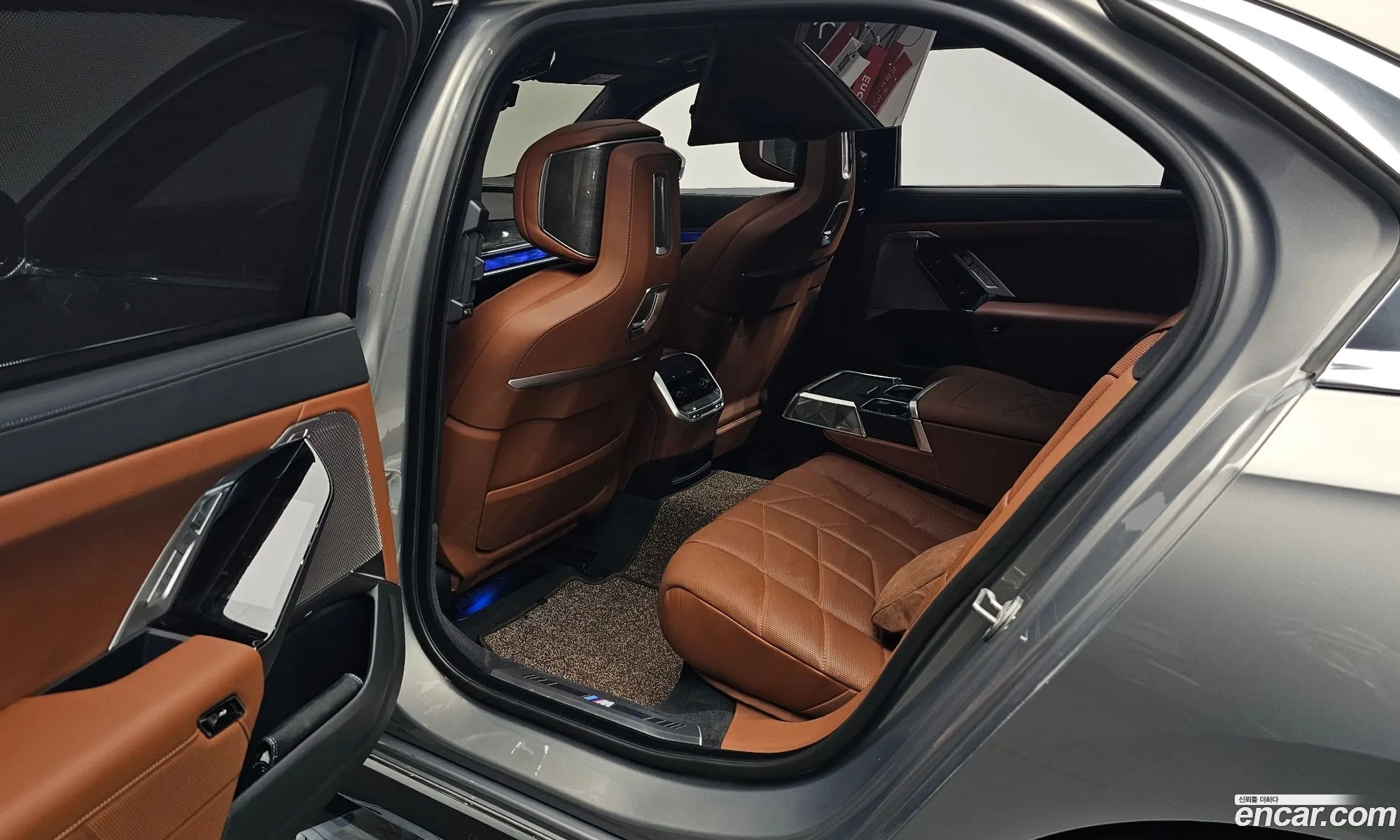 BMW 7 Series 2023 — 34
