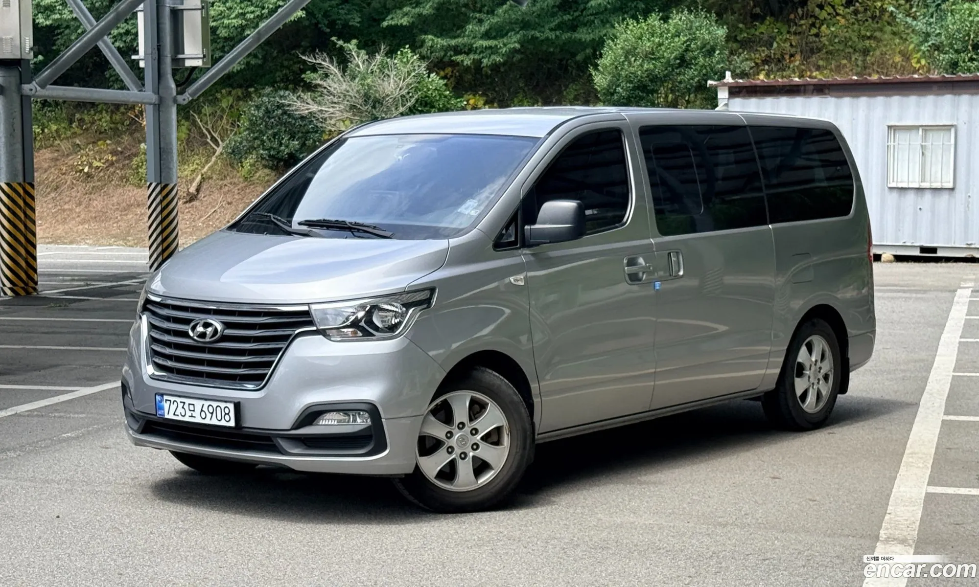 Hyundai Grand Starex 2020 — 14