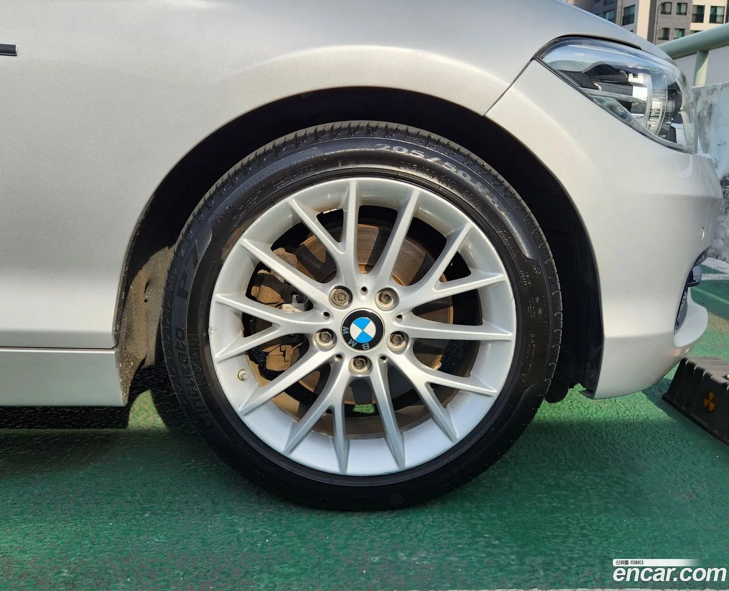 BMW 1 Series 2015 — 17