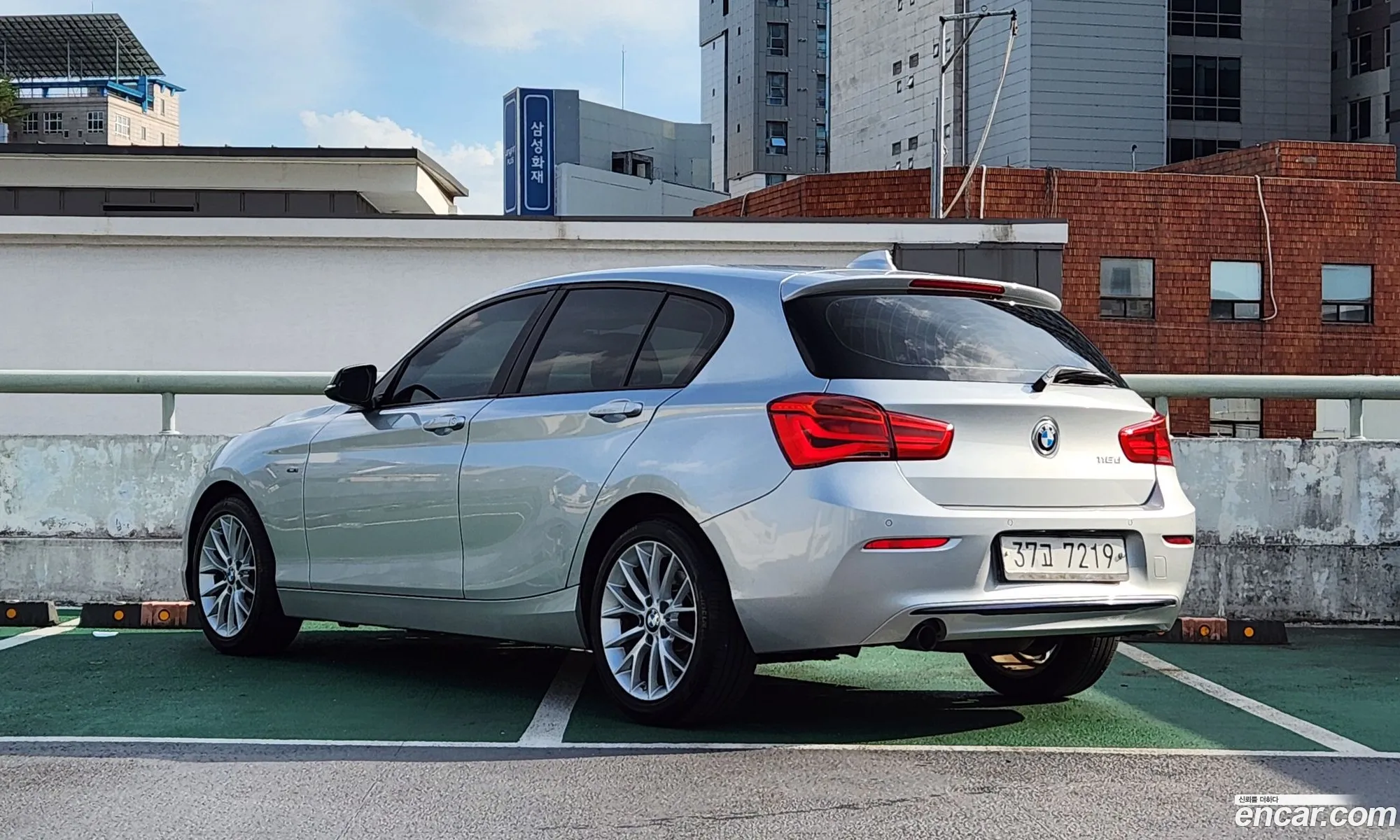 BMW 1 Series 2015 — 10