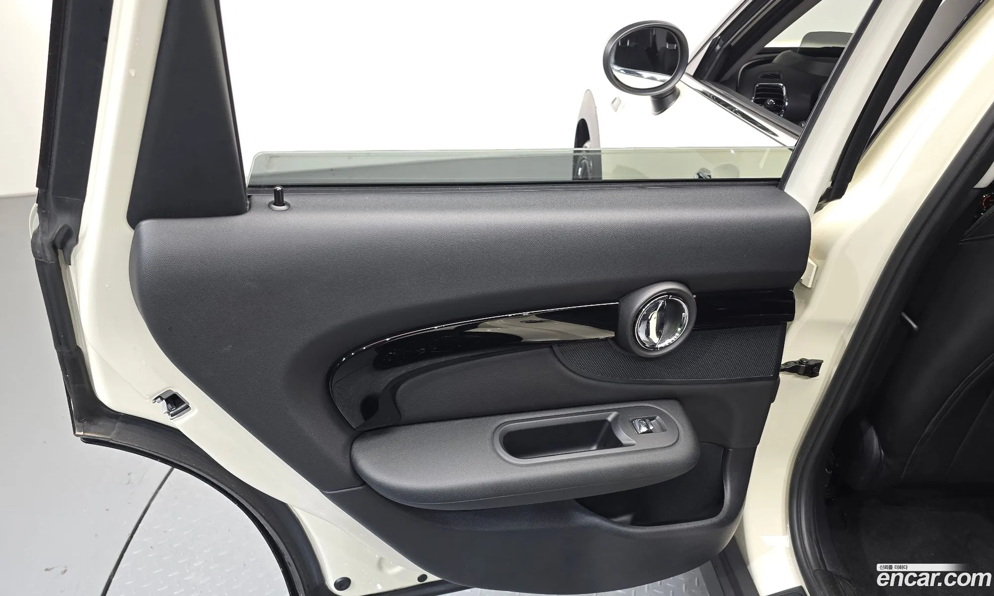 Mini Cooper Clubman 2019 — 25