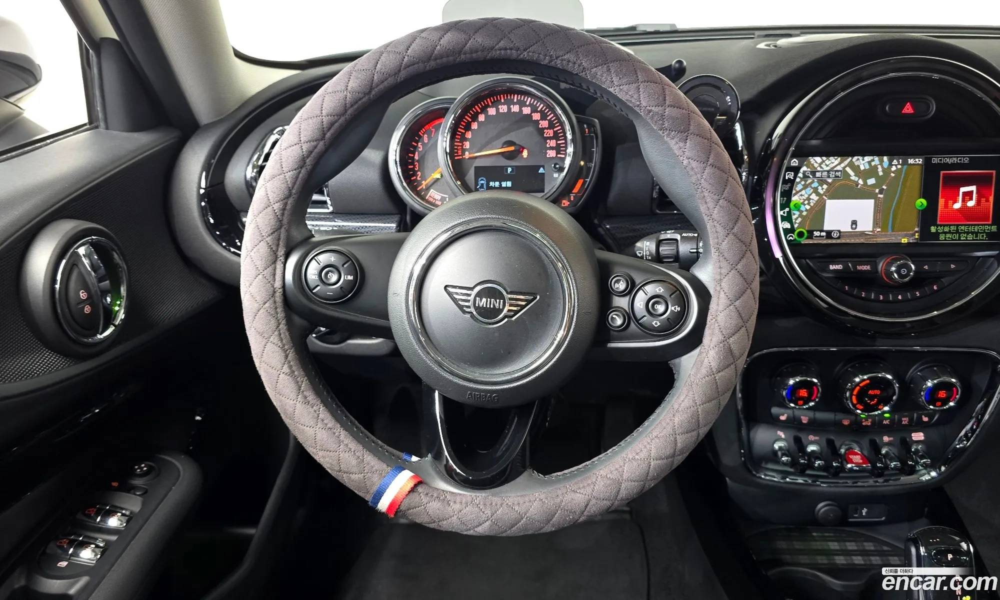 Mini Cooper Clubman 2019 — 29