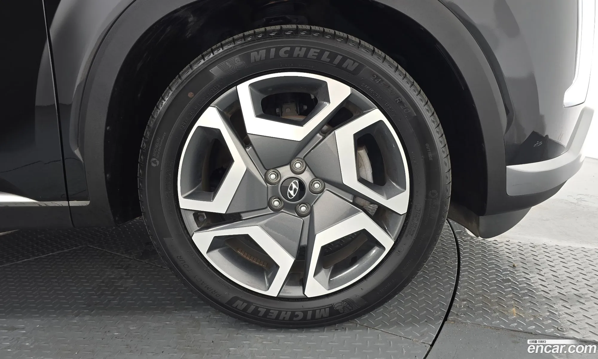 Hyundai Palisade 2023 — 21